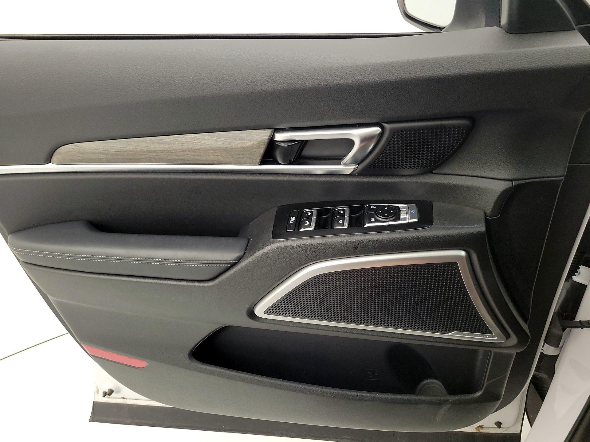 Thumbnail: 2021 Kia Telluride - 12