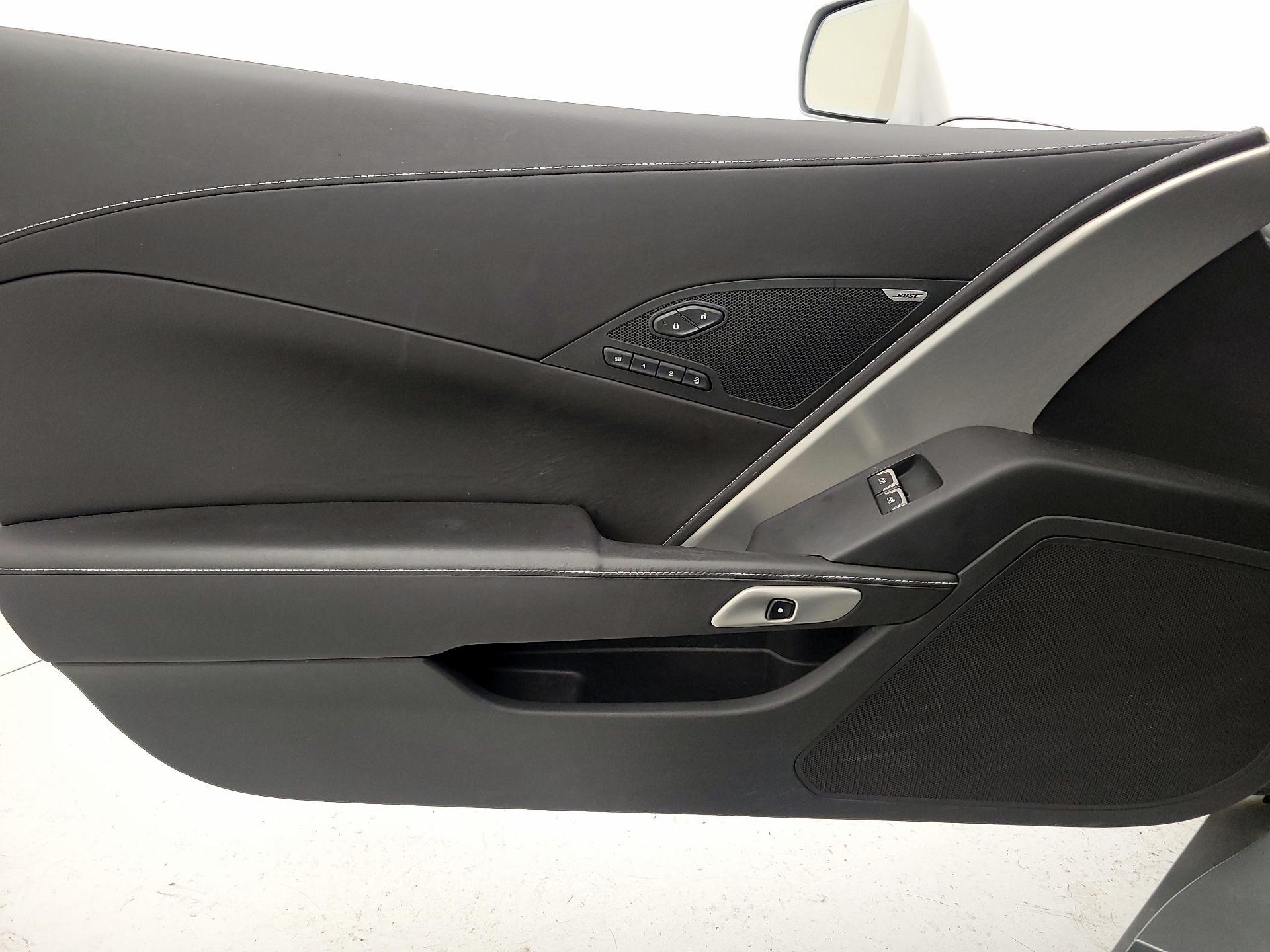 Thumbnail: 2017 Chevrolet Corvette - 12