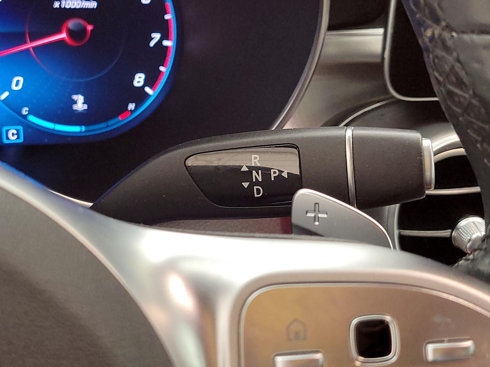 Thumbnail: 2019 Mercedes-Benz C-Class - 17