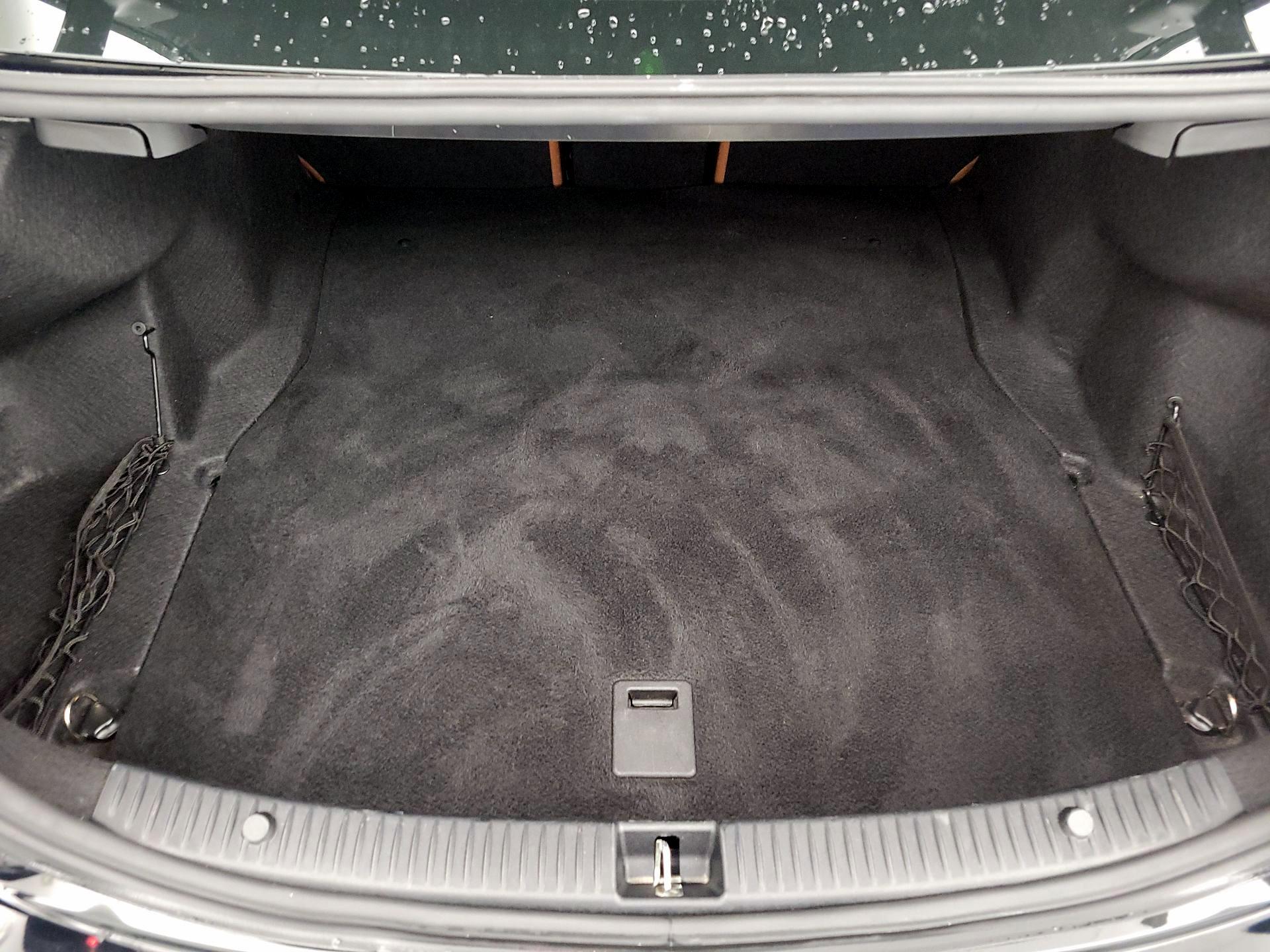 Thumbnail: 2019 Mercedes-Benz C-Class - 20