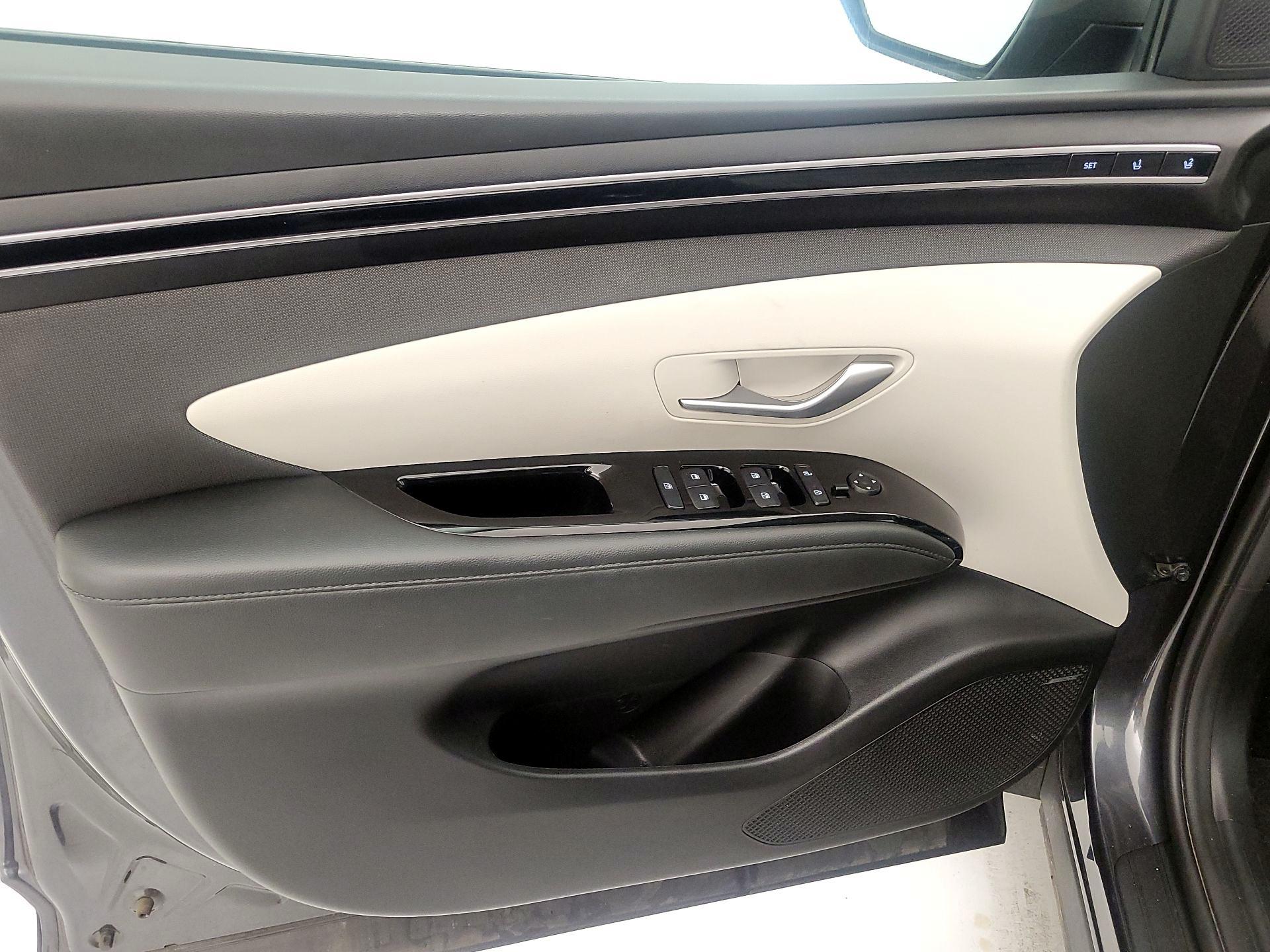 Thumbnail: 2023 Hyundai Tucson - 12