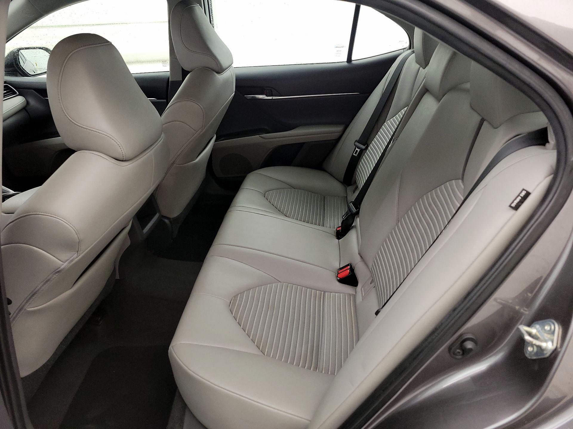 Thumbnail: 2021 Toyota Camry - 19