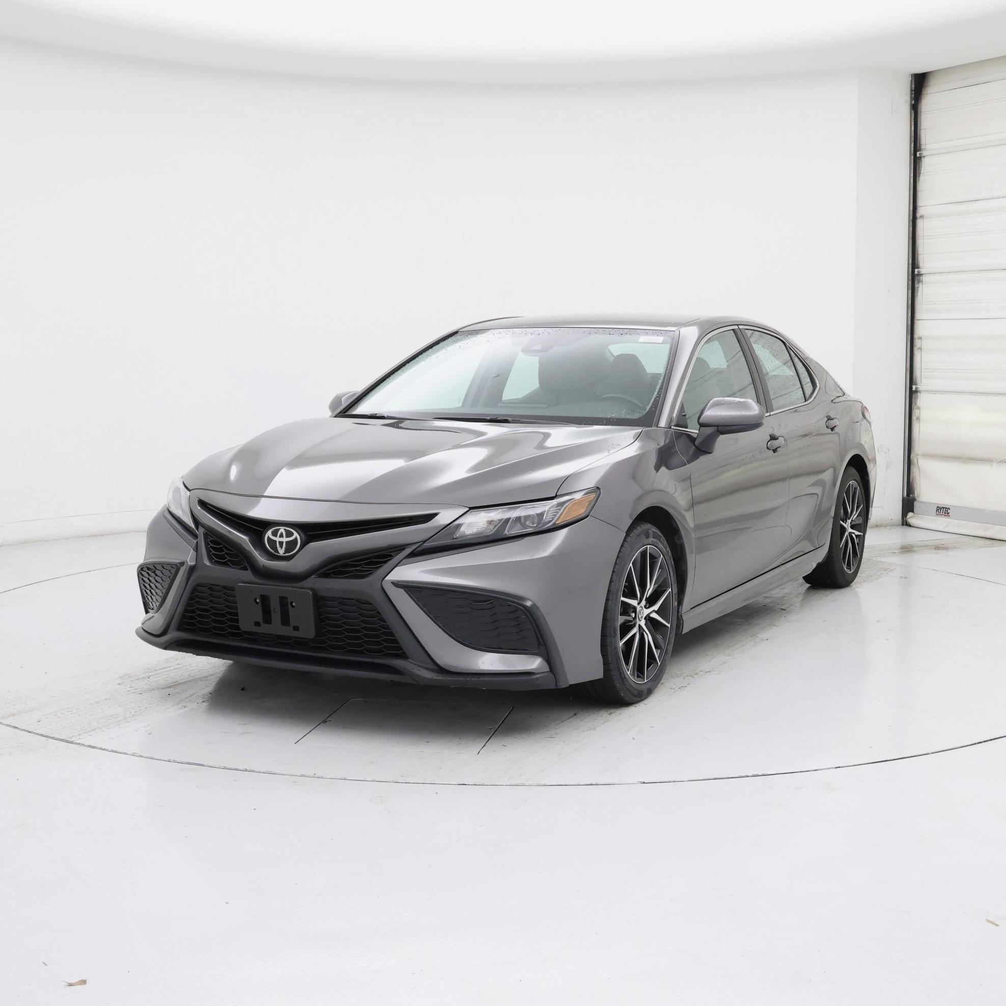 Thumbnail: 2021 Toyota Camry - 4
