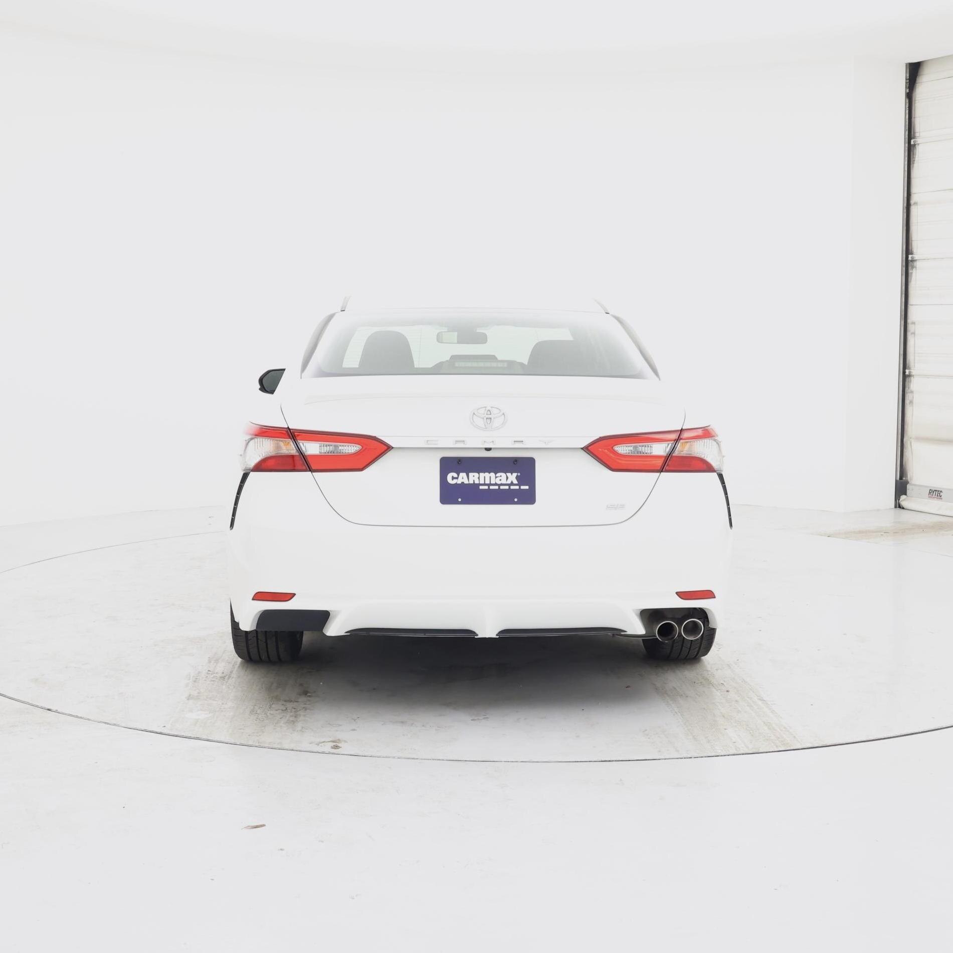 Thumbnail: 2018 Toyota Camry - 6