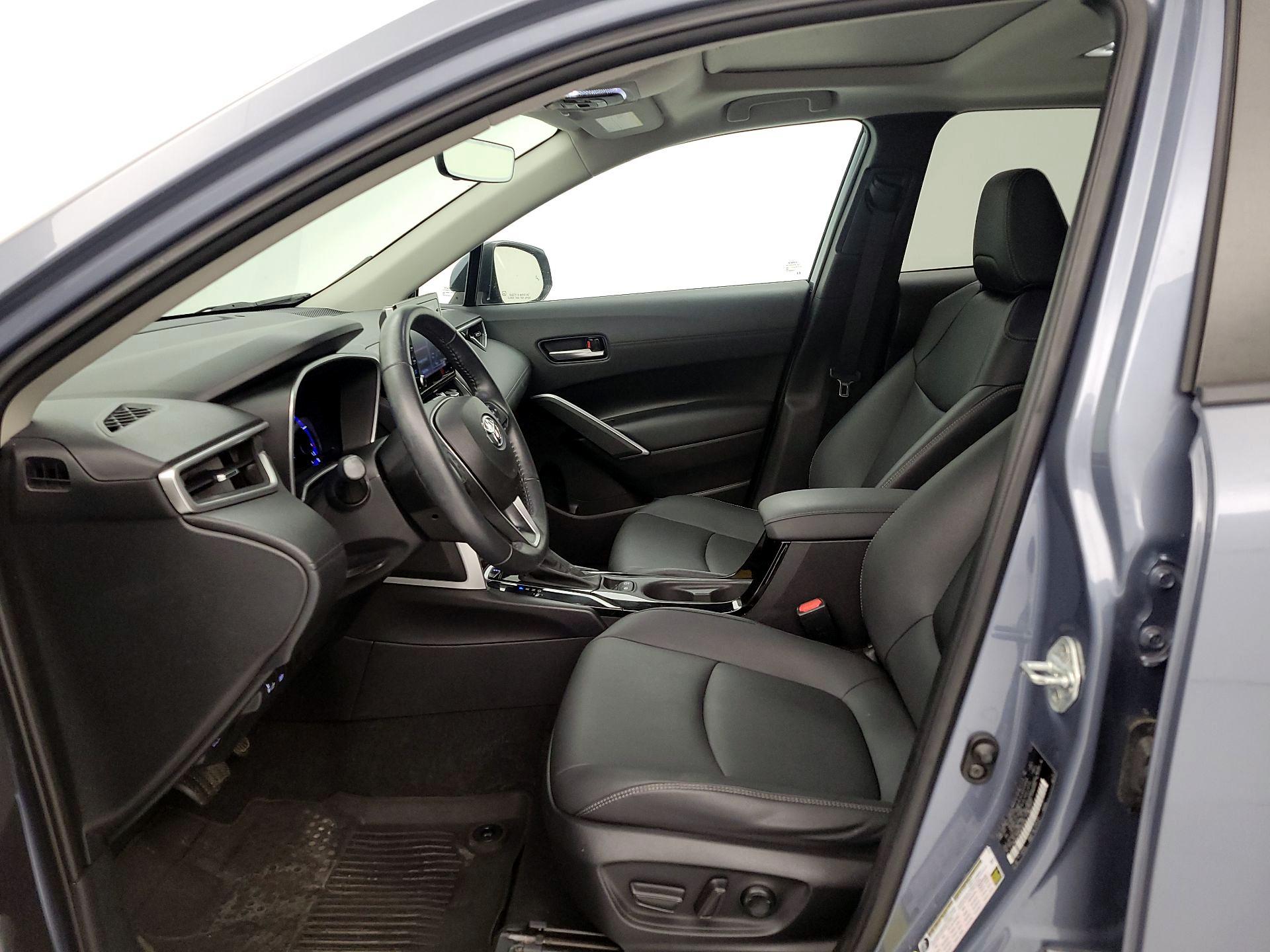 Thumbnail: 2022 Toyota Corolla Cross - 11