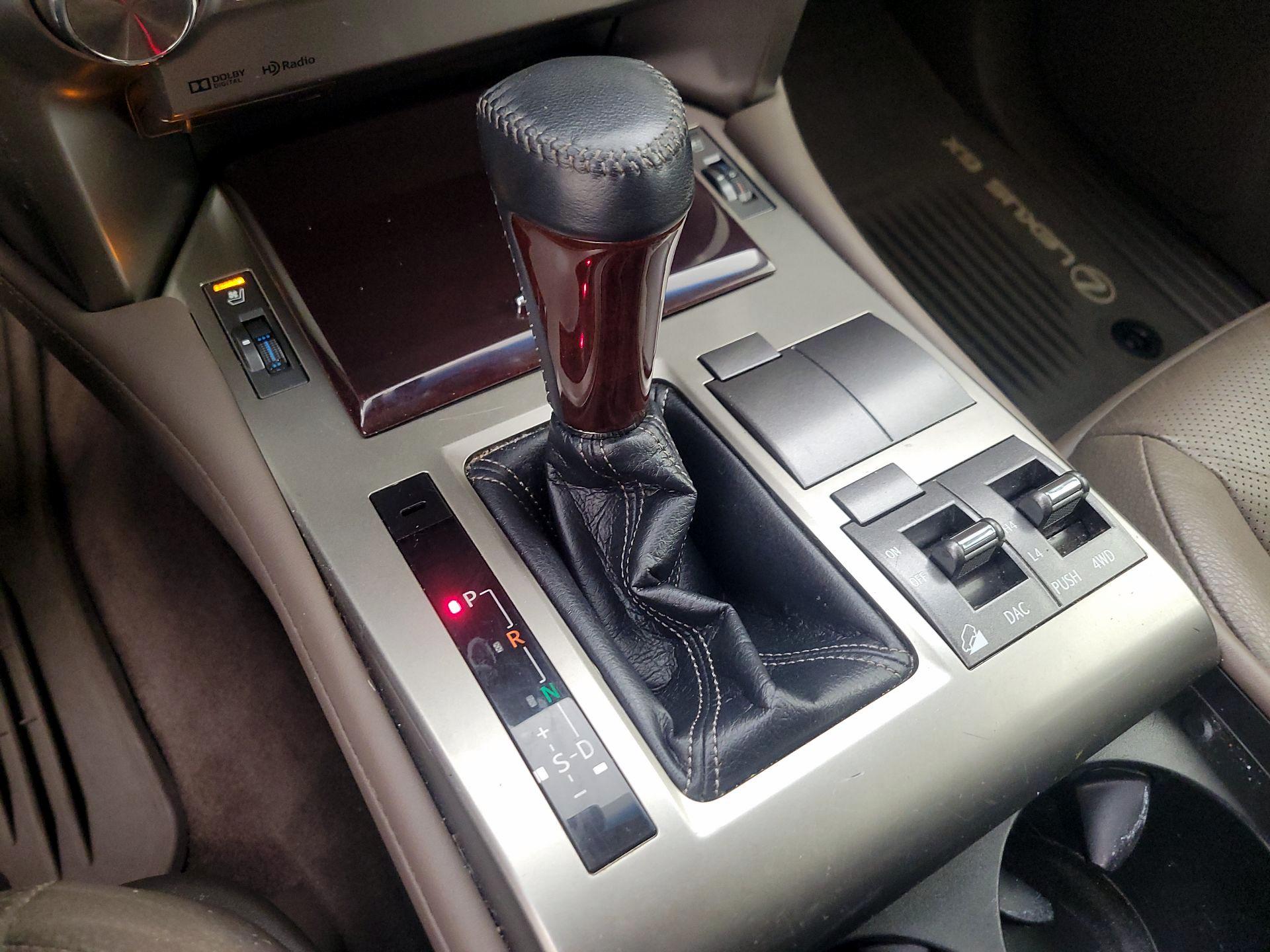 Thumbnail: 2017 Lexus GX - 17