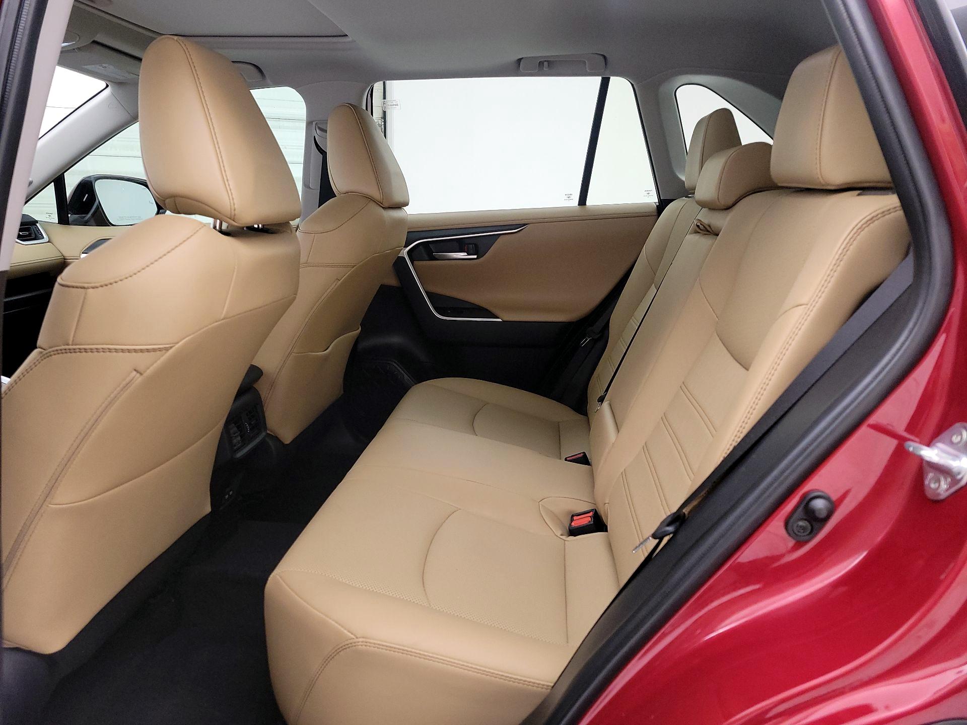 Thumbnail: 2024 Toyota RAV4 - 19