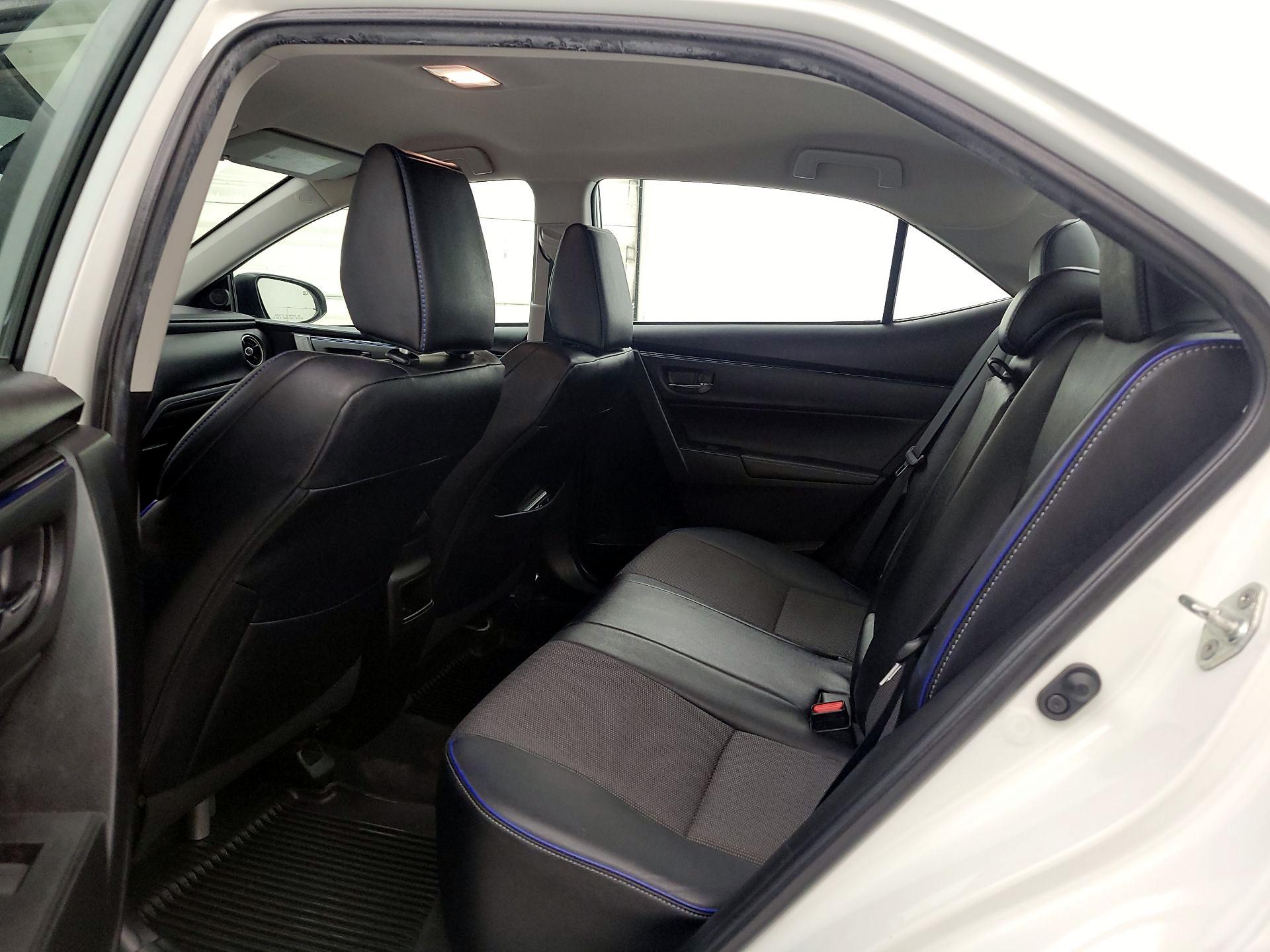 Thumbnail: 2019 Toyota Corolla - 18