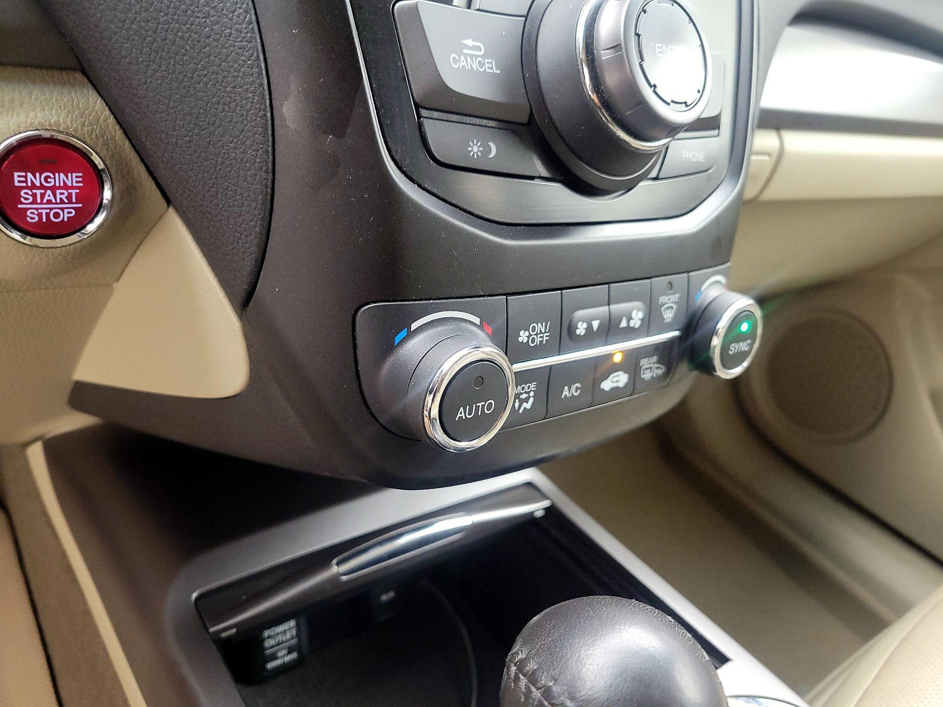 Thumbnail: 2015 Acura RDX - 17