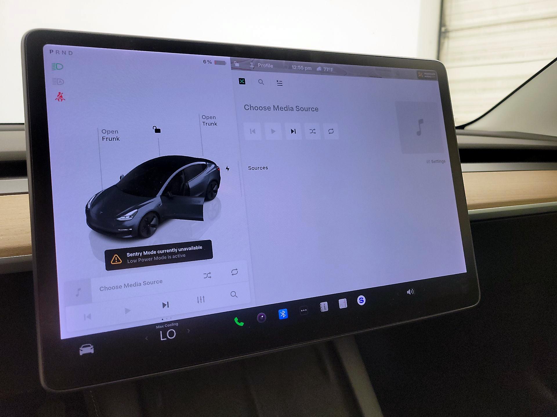 Thumbnail: 2022 Tesla Model 3 - 14