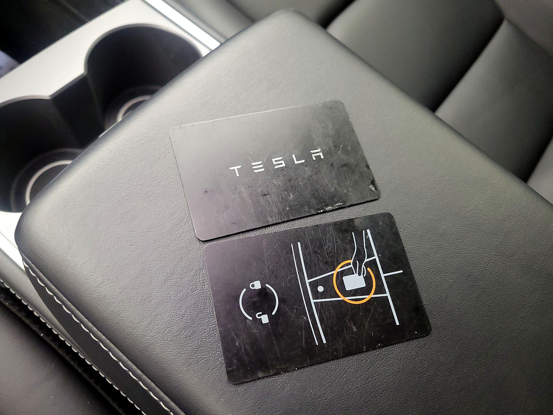 Thumbnail: 2022 Tesla Model 3 - 20