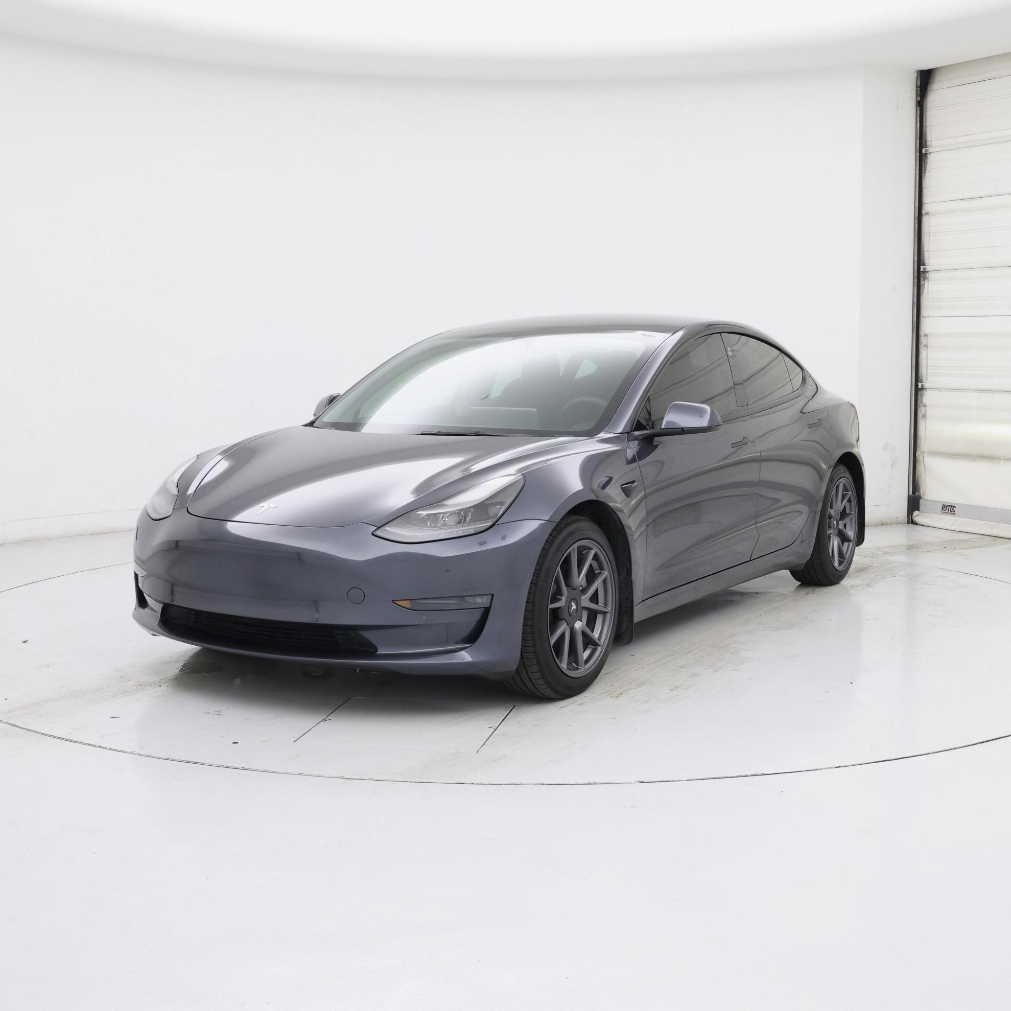Thumbnail: 2022 Tesla Model 3 - 4