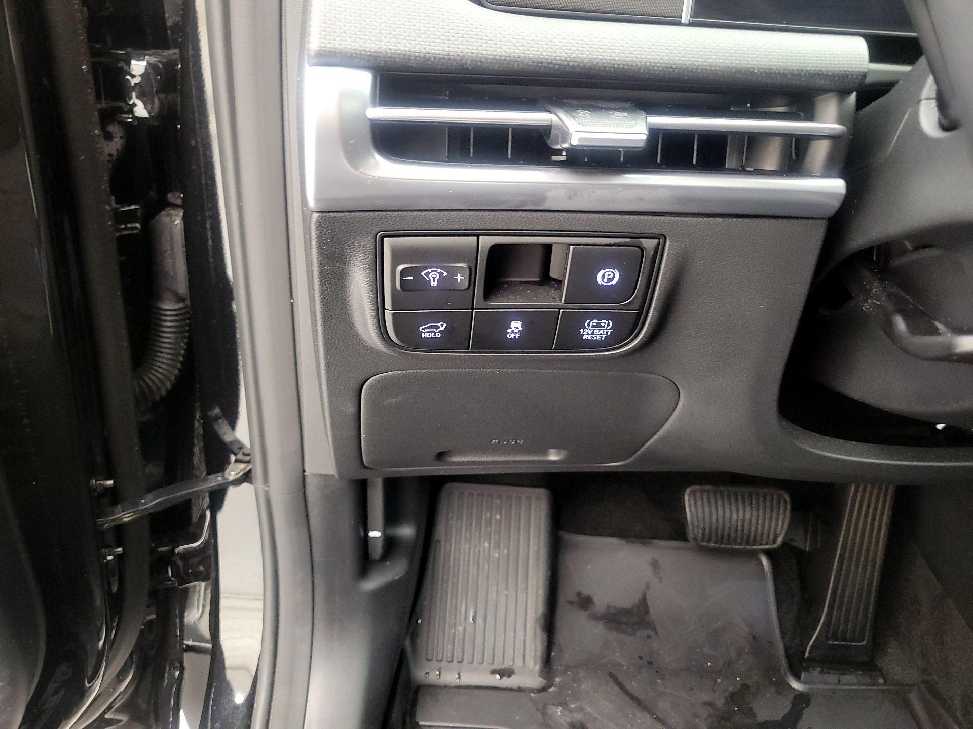 Thumbnail: 2025 Hyundai Tucson - 13