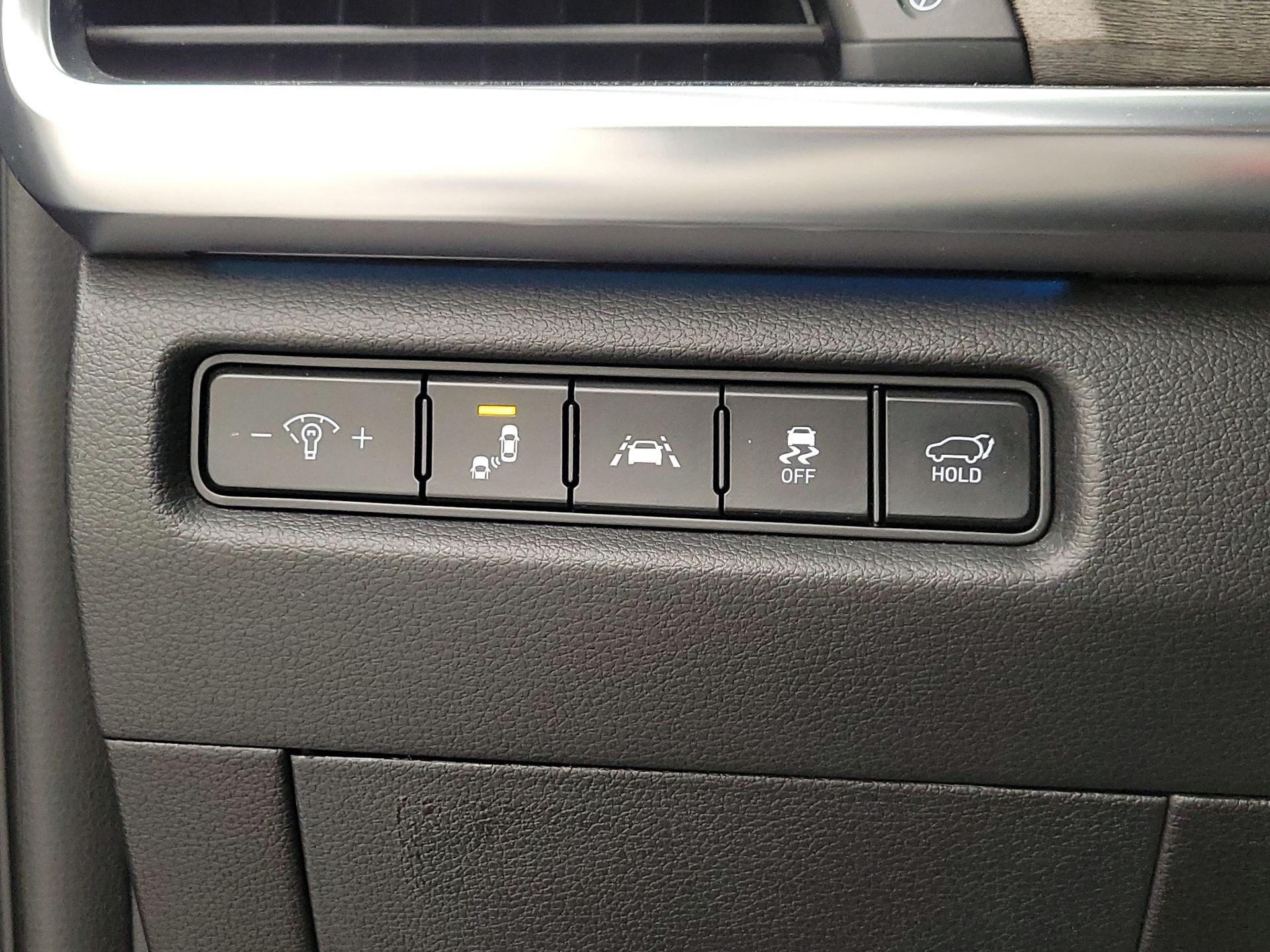 Thumbnail: 2022 Kia Telluride - 13