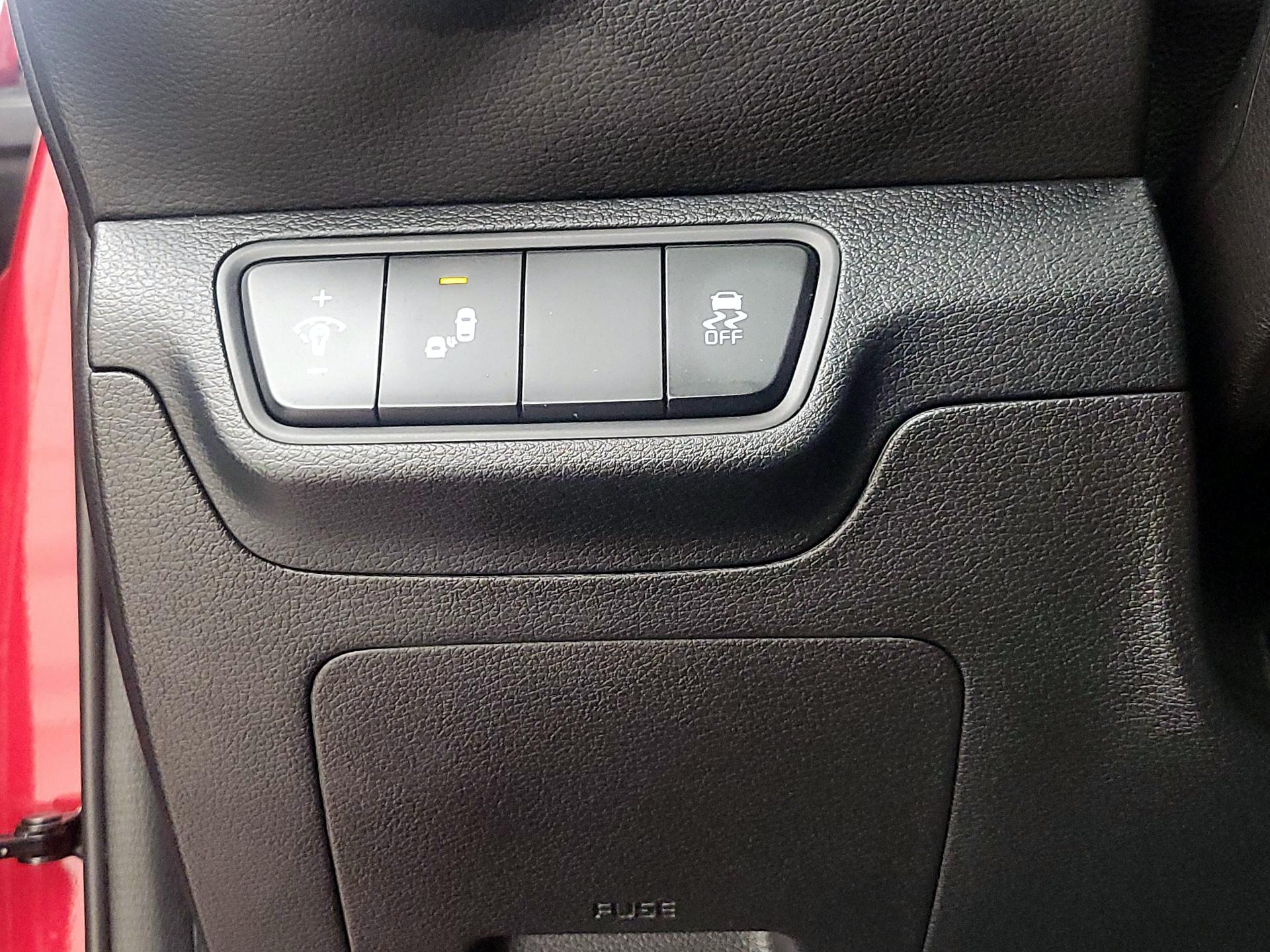 Thumbnail: 2022 Kia Forte - 13