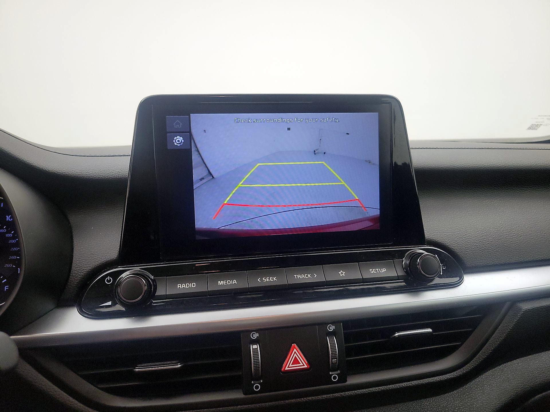 Thumbnail: 2022 Kia Forte - 14