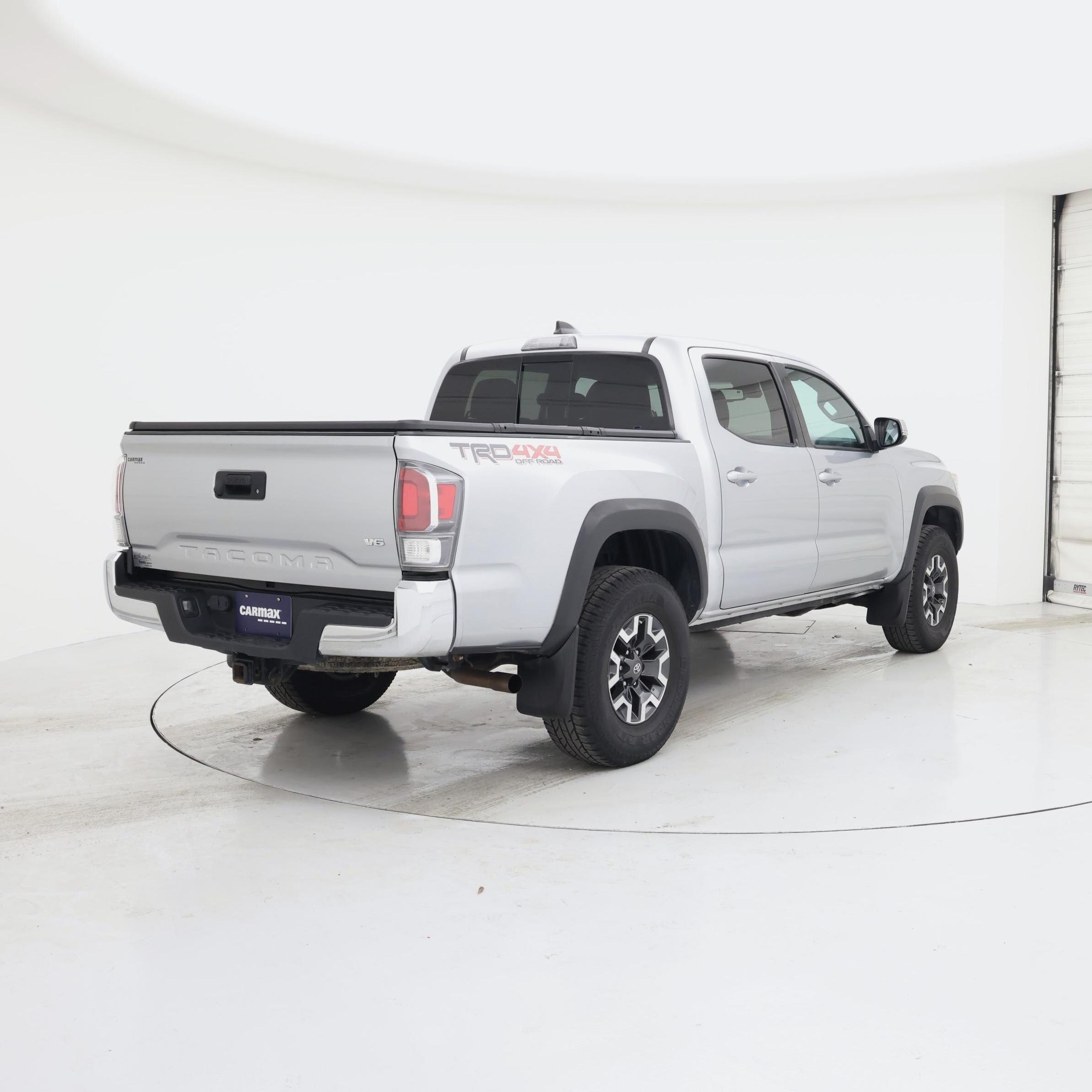 Thumbnail: 2022 Toyota Tacoma - 8