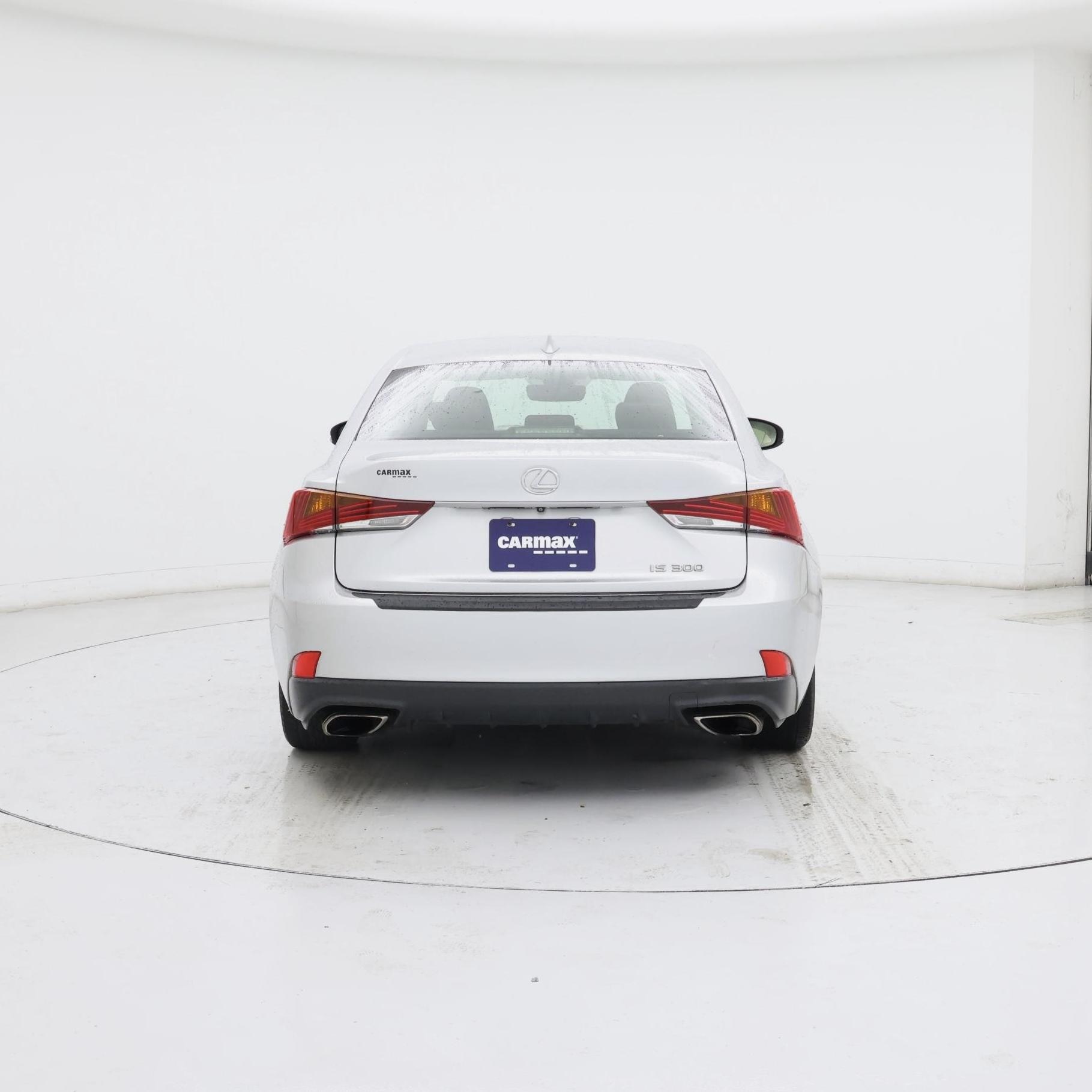 Thumbnail: 2018 Lexus IS - 6