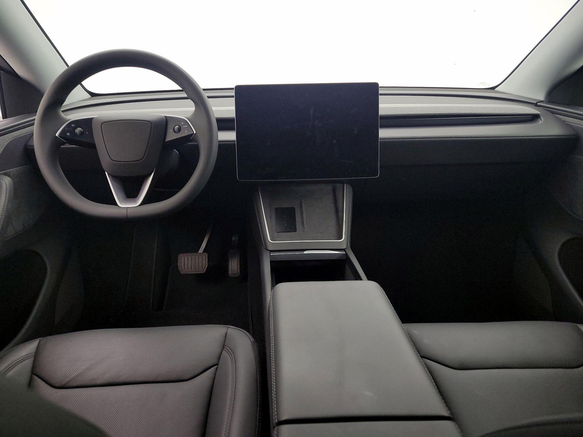 Thumbnail: 2026 Tesla Model Y - 9