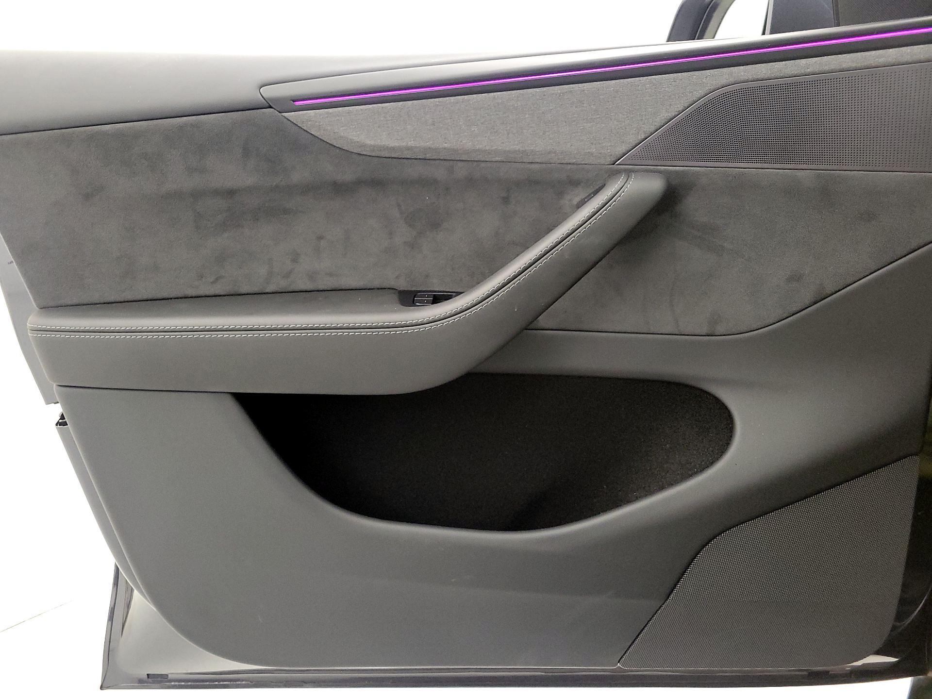 Thumbnail: 2026 Tesla Model Y - 12