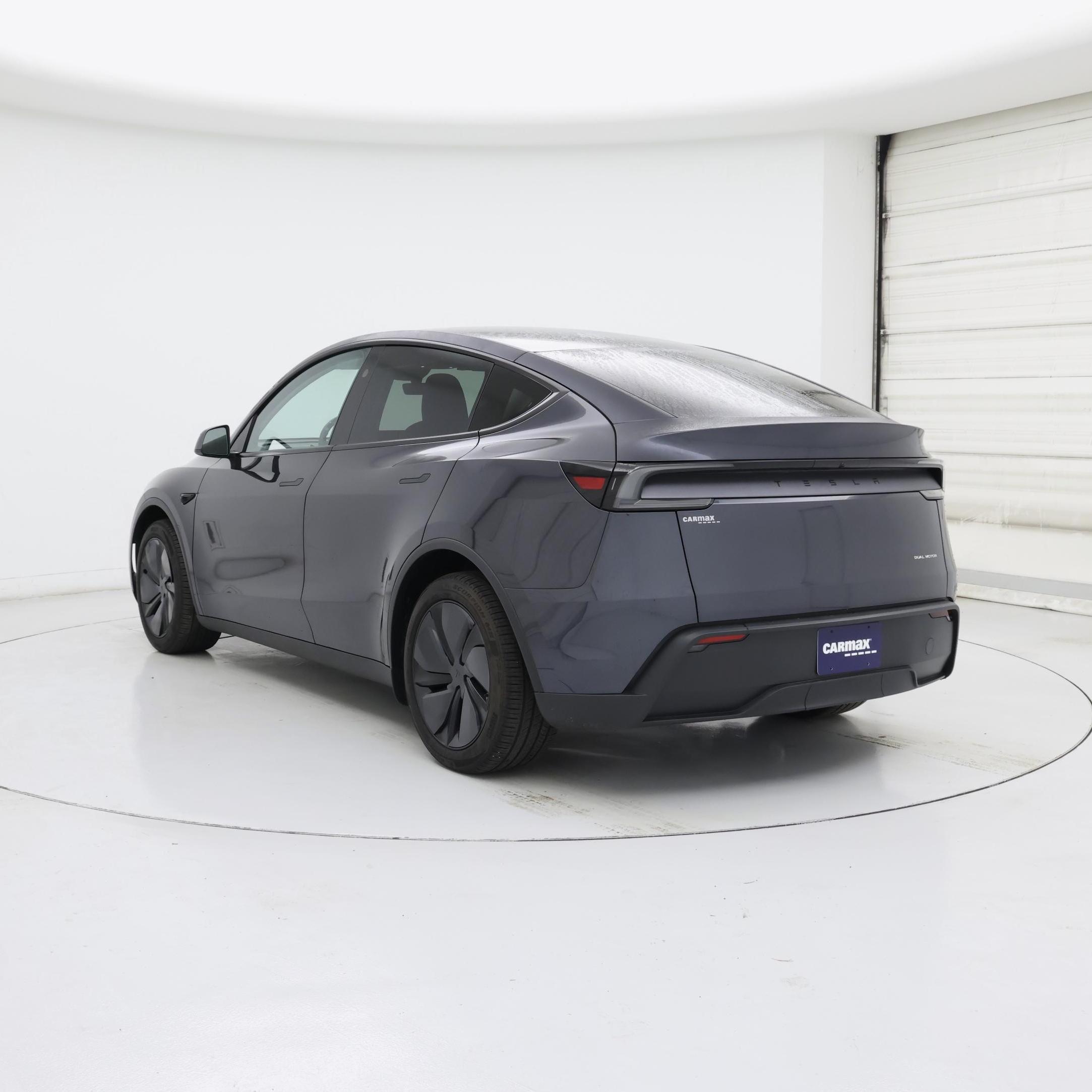 Thumbnail: 2026 Tesla Model Y - 2