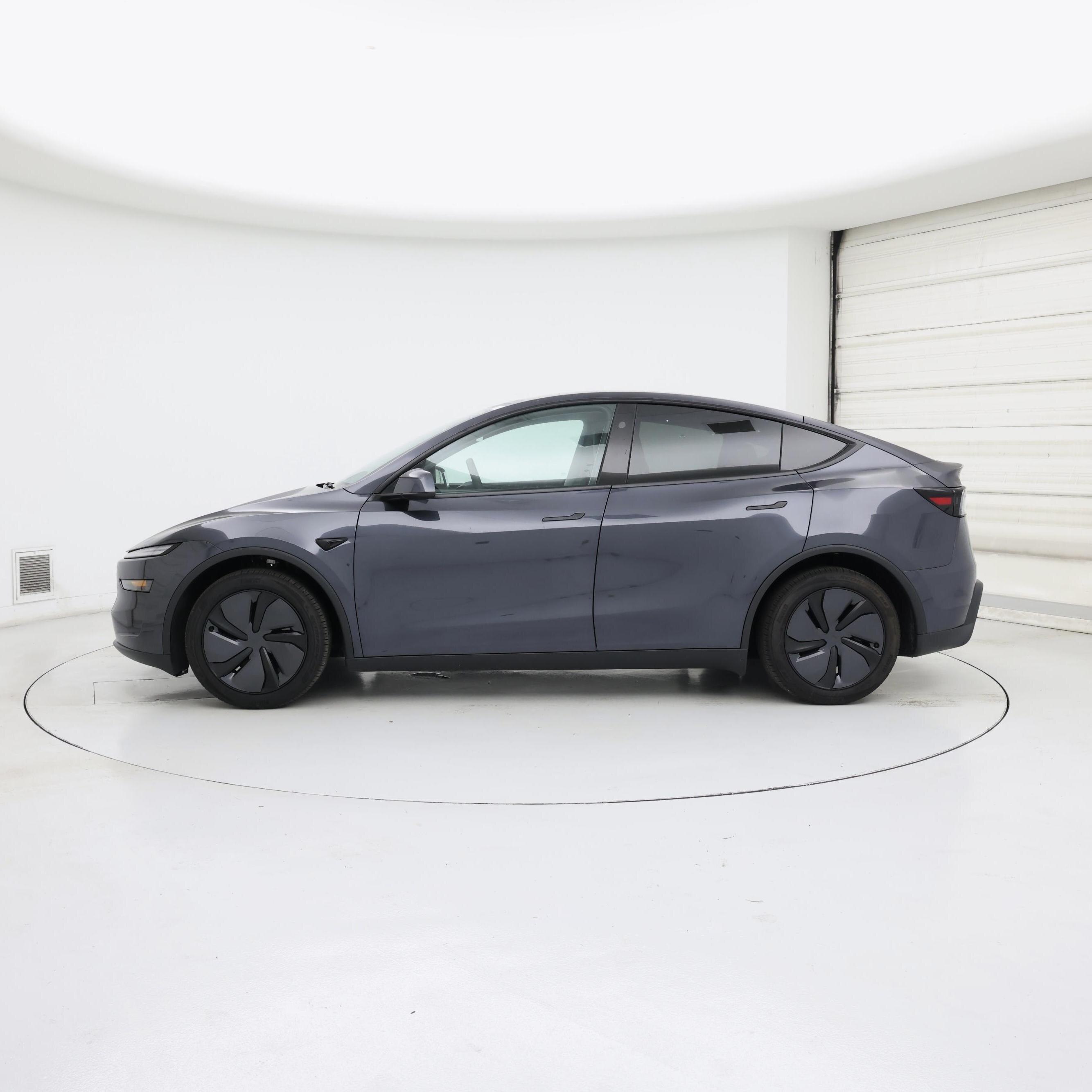 Thumbnail: 2026 Tesla Model Y - 3