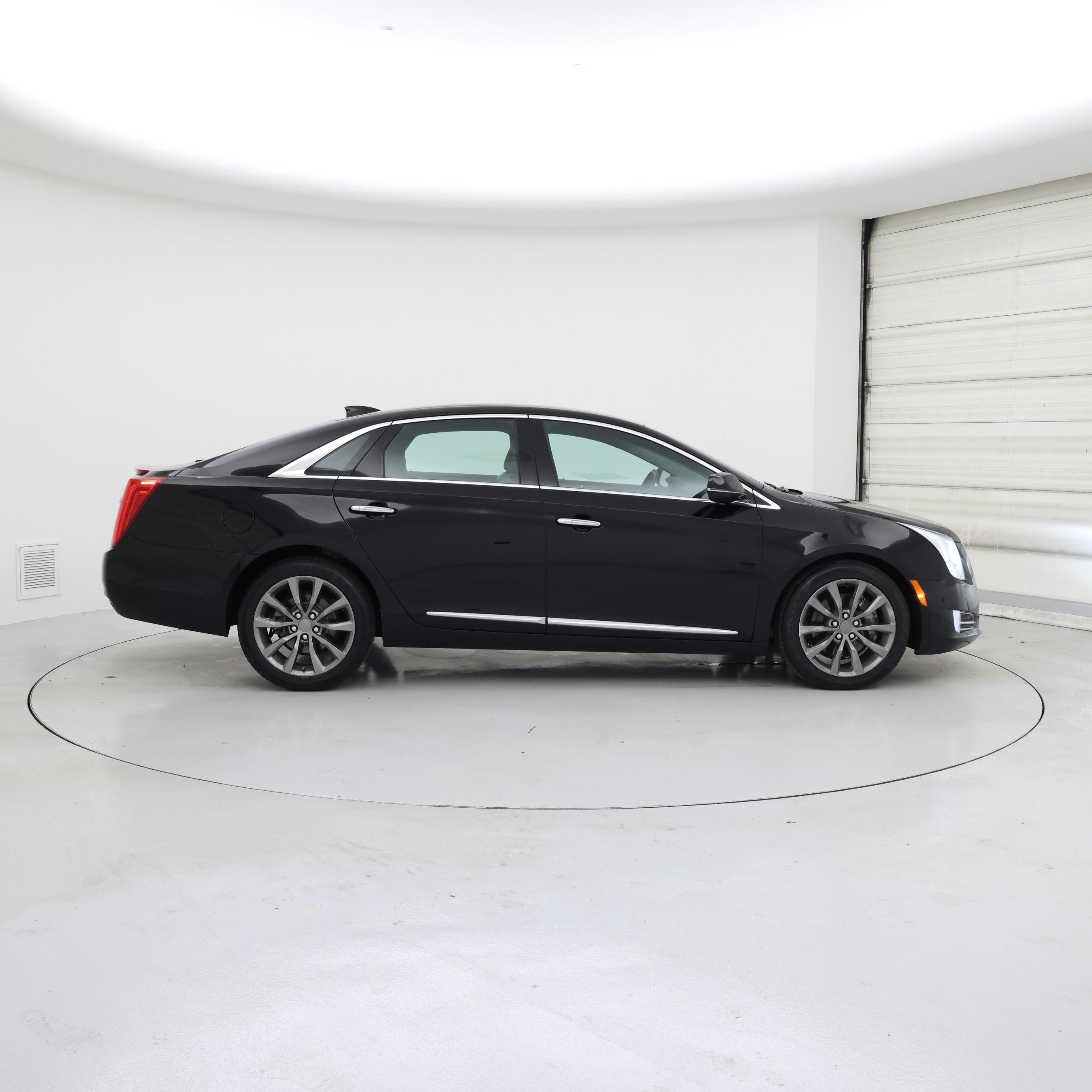 Thumbnail: 2017 Cadillac XTS - 7