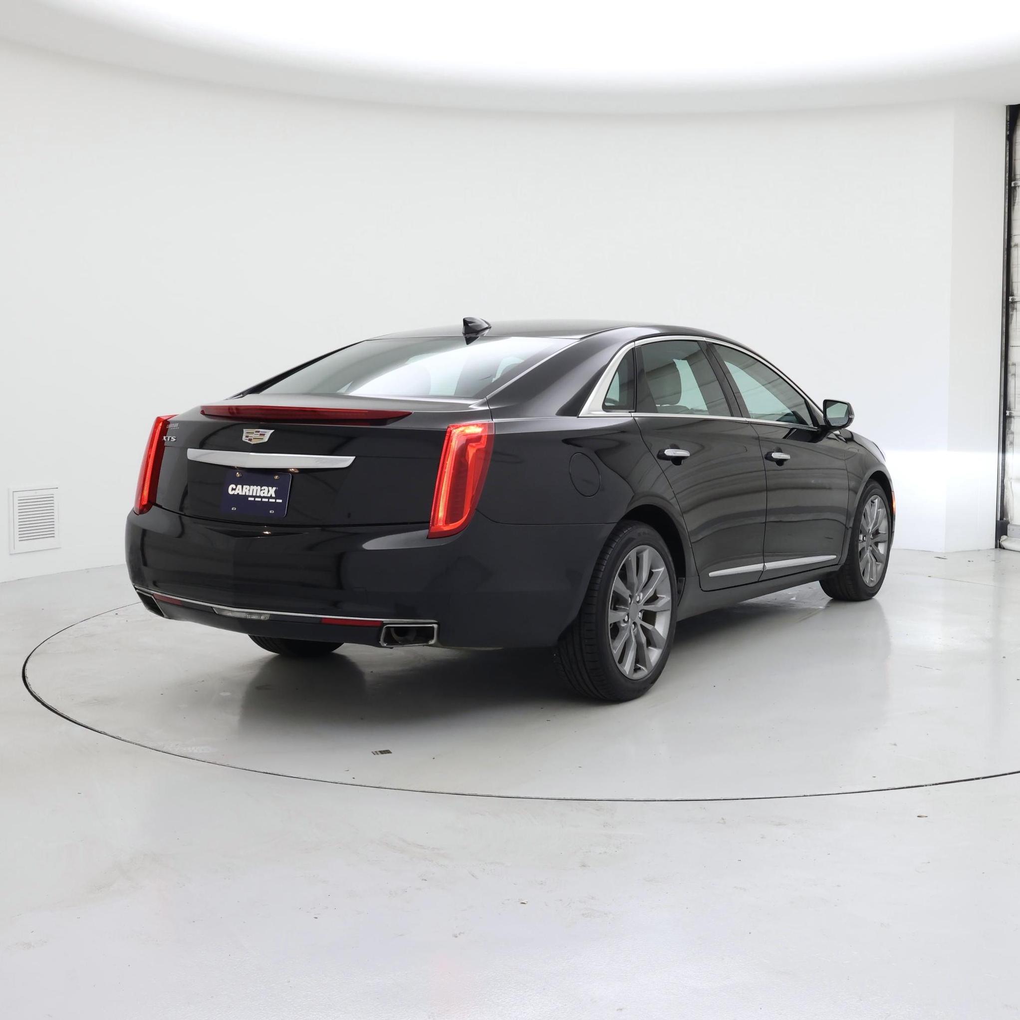Thumbnail: 2017 Cadillac XTS - 8