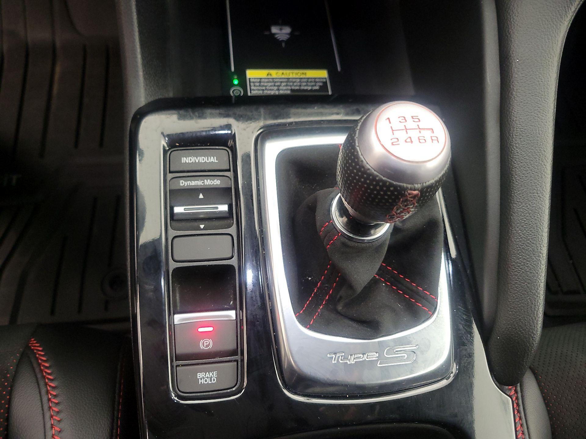 Thumbnail: 2025 Acura Integra - 17