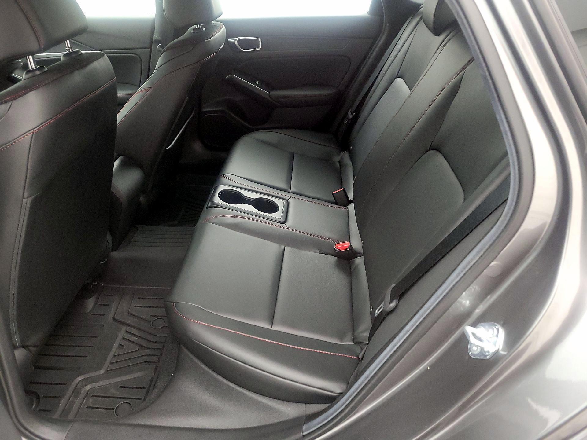 Thumbnail: 2025 Acura Integra - 19