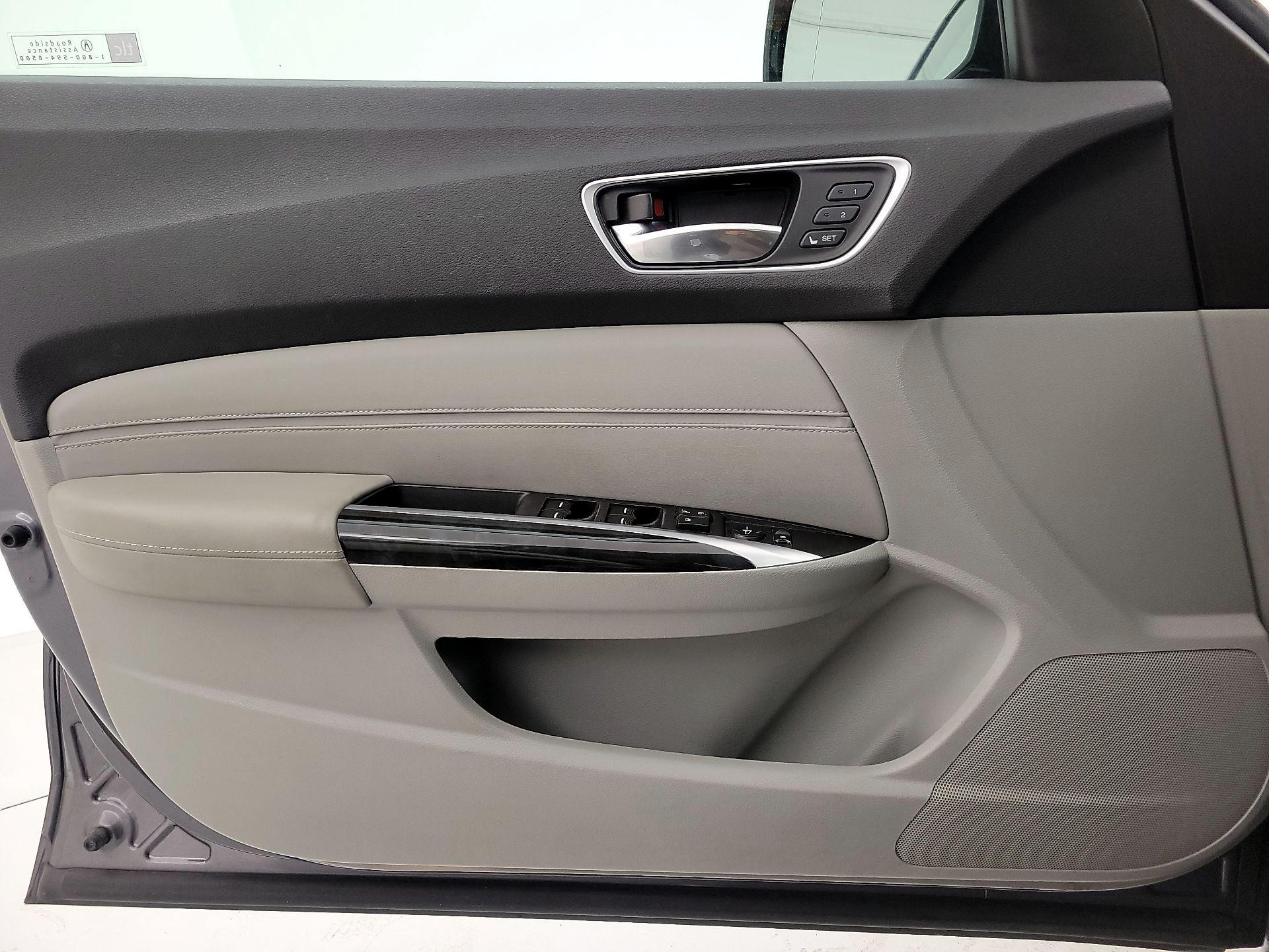 Thumbnail: 2020 Acura TLX - 12