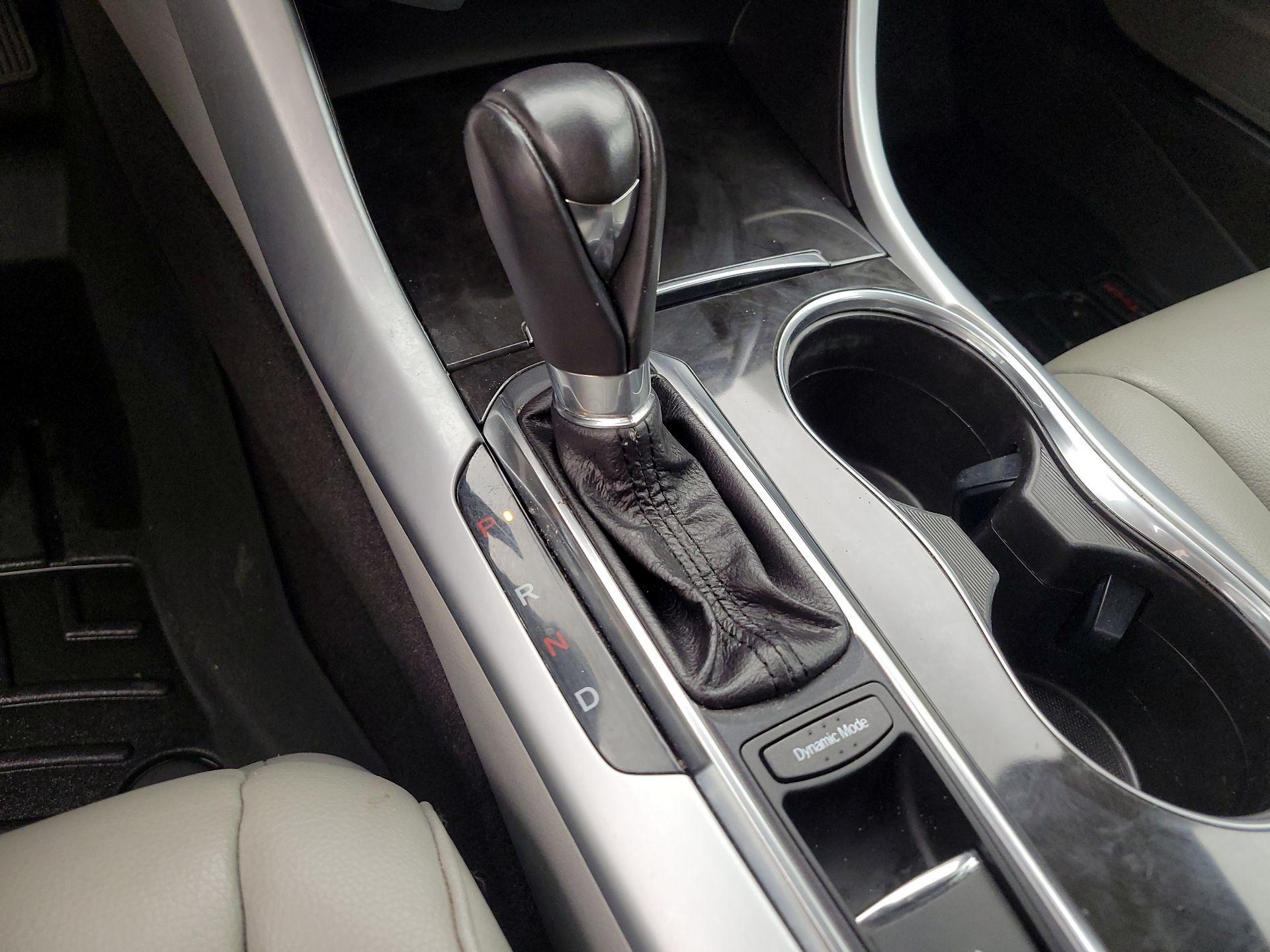 Thumbnail: 2020 Acura TLX - 17