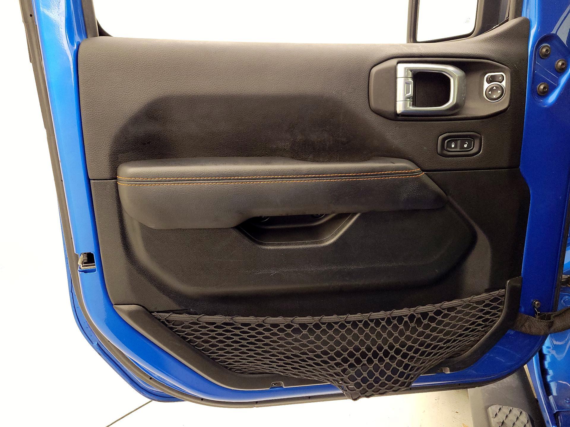 Thumbnail: 2021 Jeep Gladiator - 12