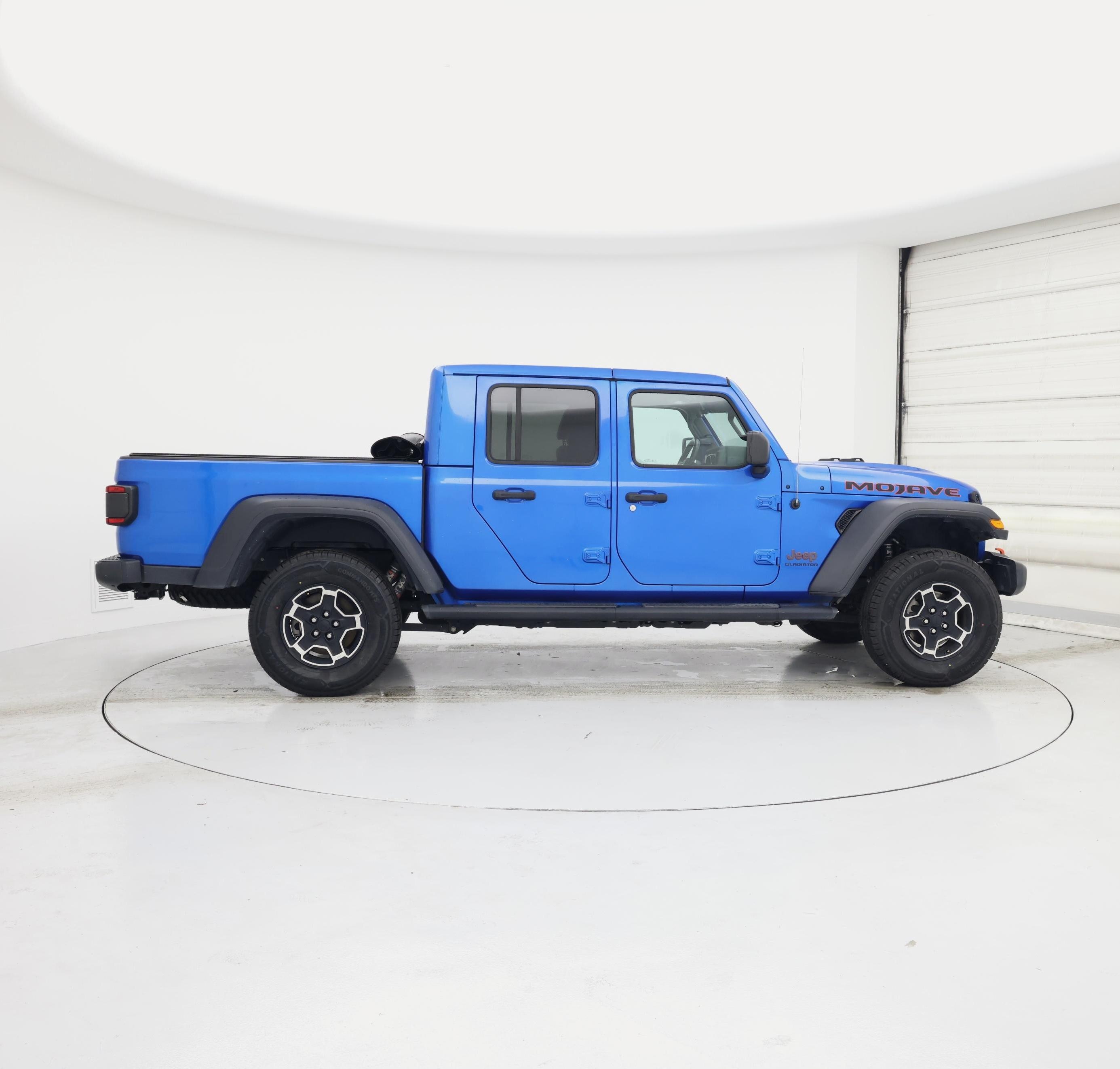 Thumbnail: 2021 Jeep Gladiator - 7