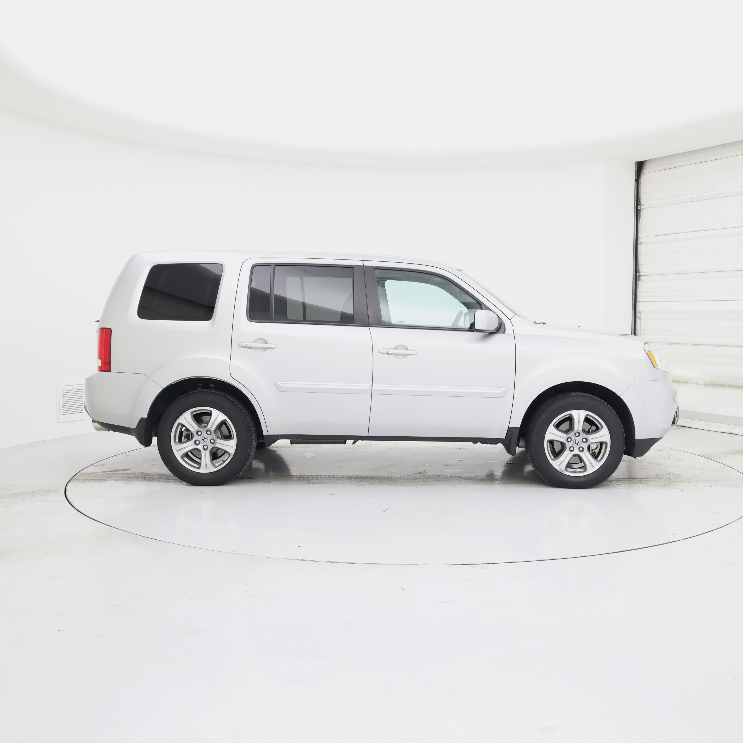 Thumbnail: 2015 Honda Pilot - 7