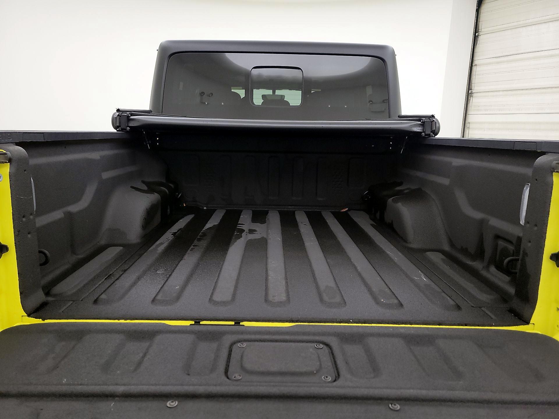 Thumbnail: 2023 Jeep Gladiator - 20