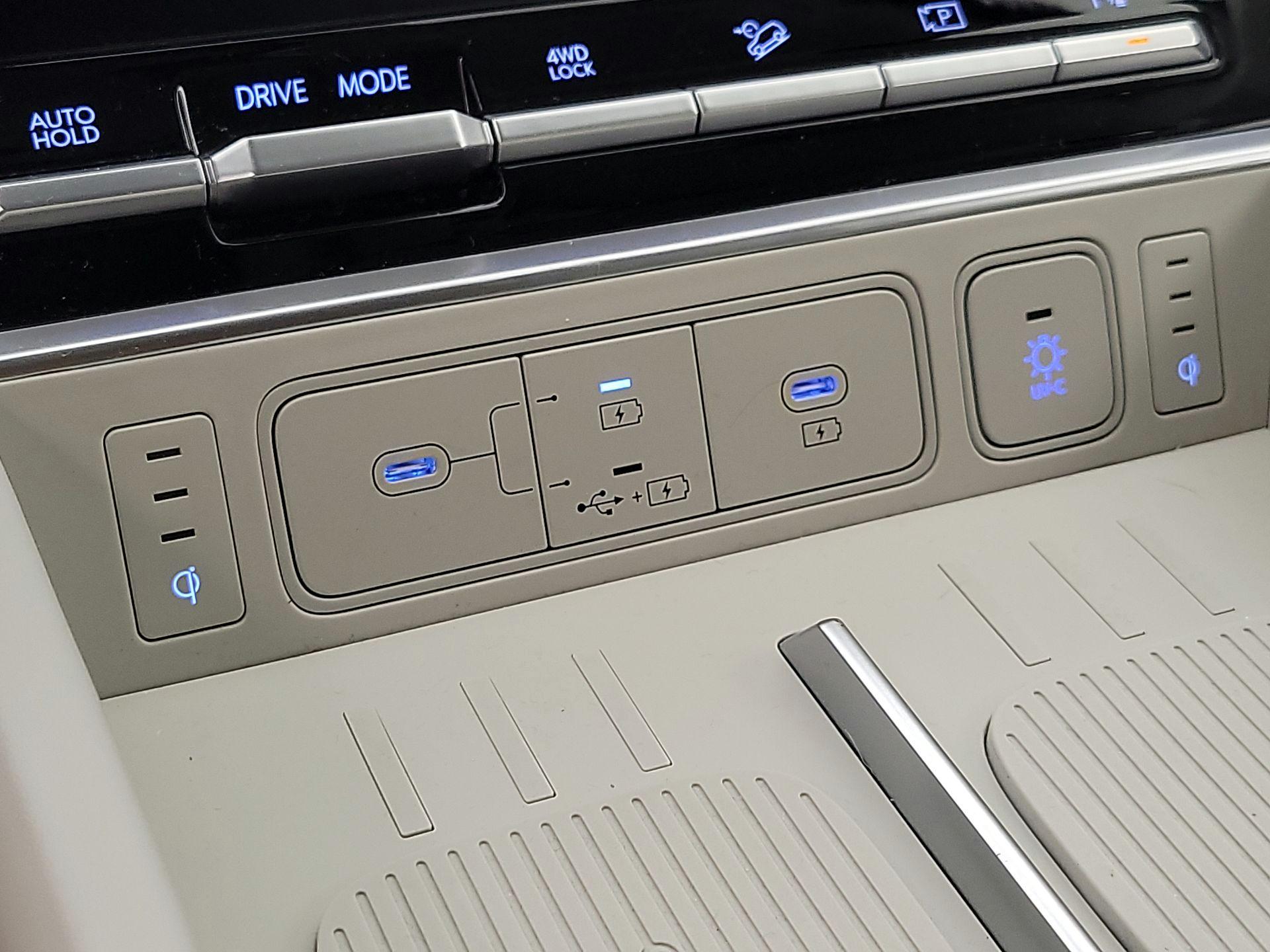 Thumbnail: 2025 Hyundai Santa Fe - 18