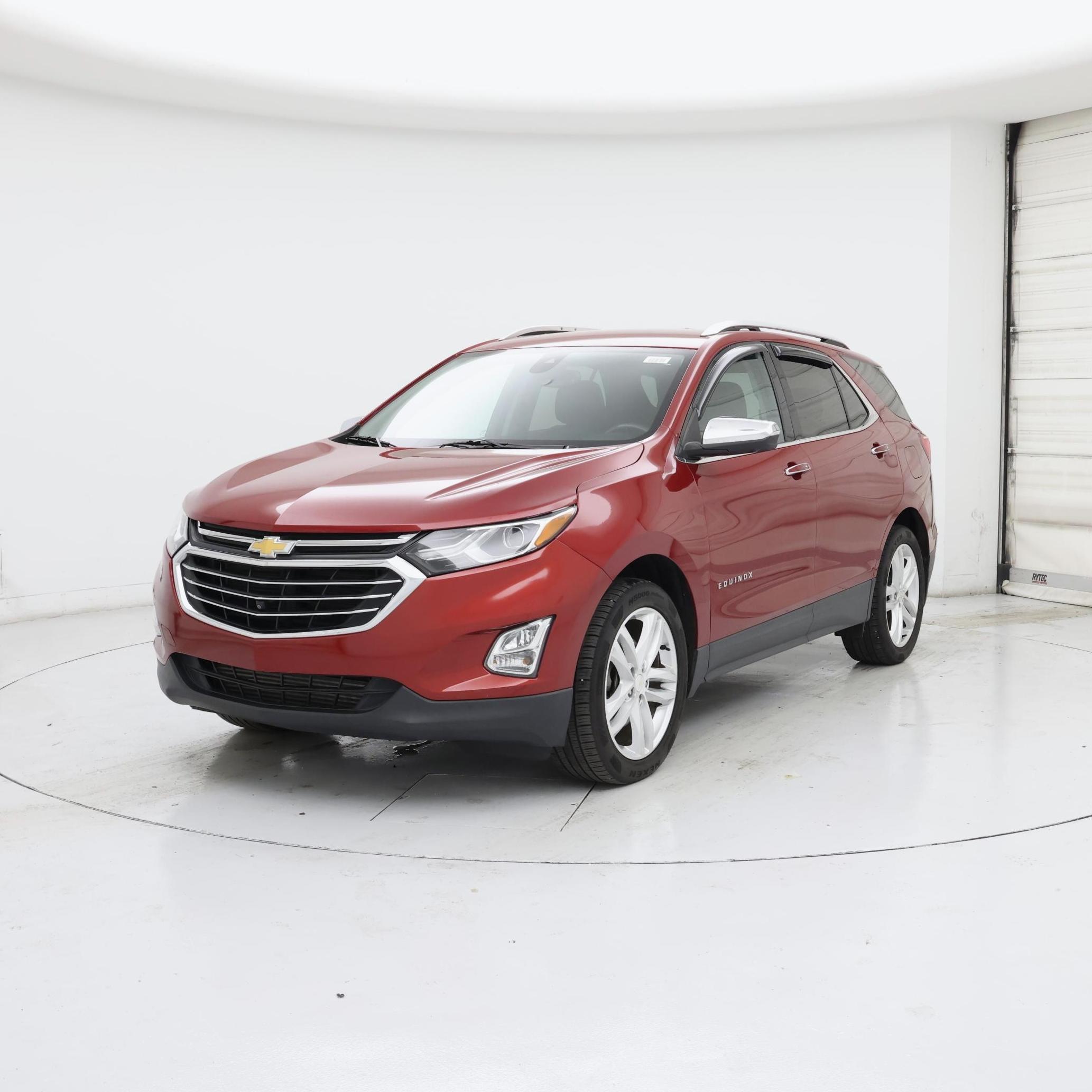Thumbnail: 2019 Chevrolet Equinox - 4