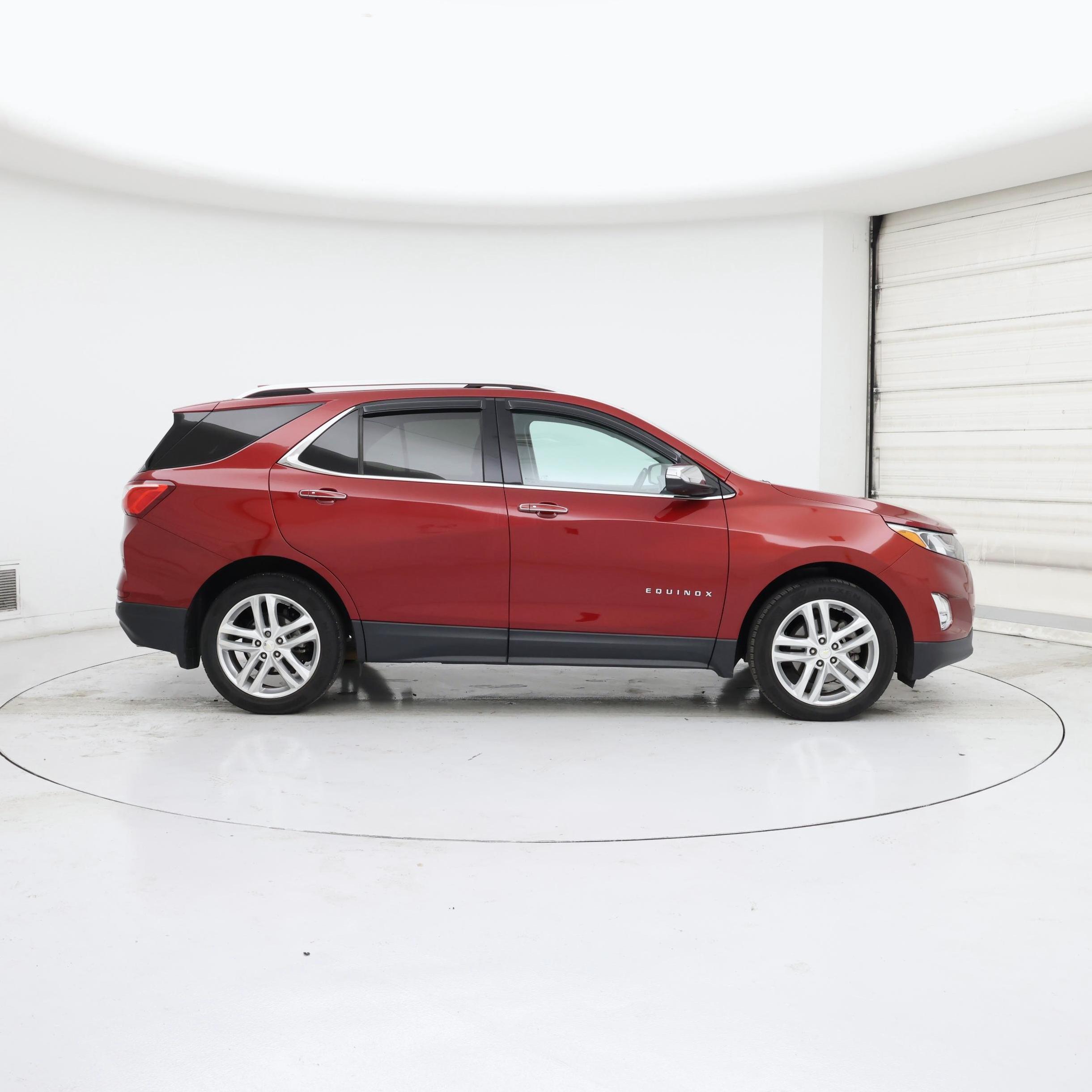 Thumbnail: 2019 Chevrolet Equinox - 7