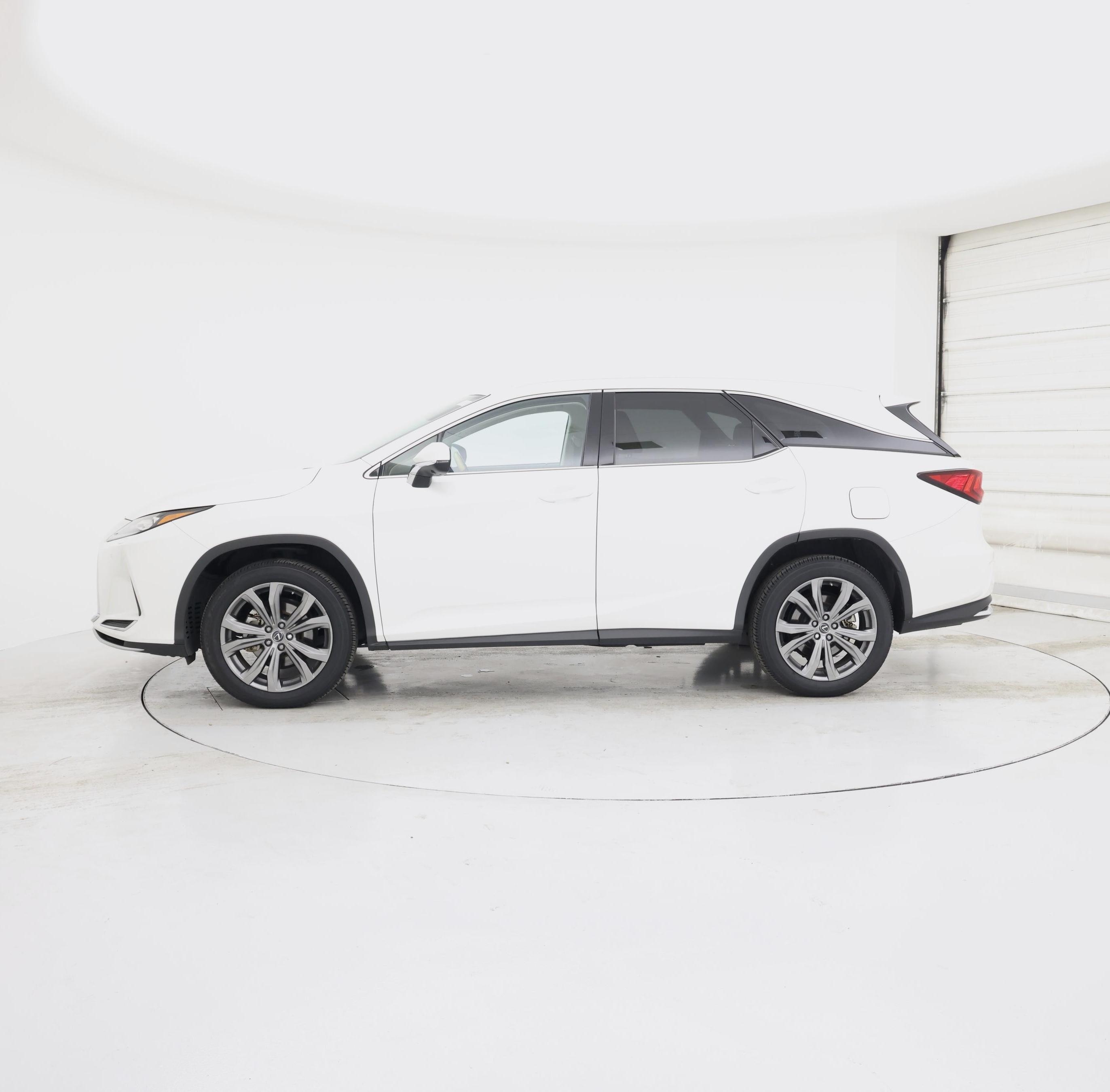 Thumbnail: 2021 Lexus RX - 3