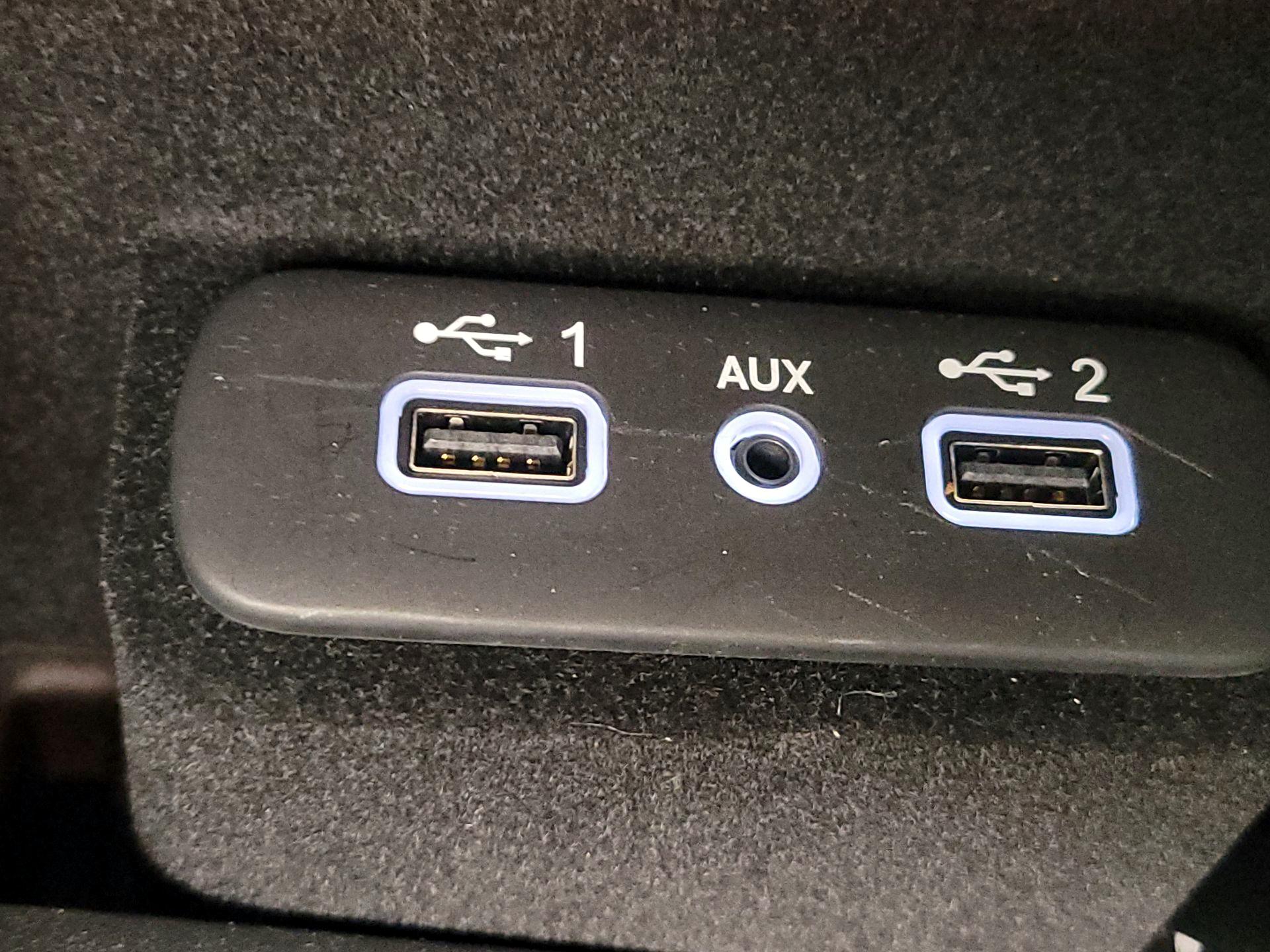 Thumbnail: 2023 Dodge Charger - 18