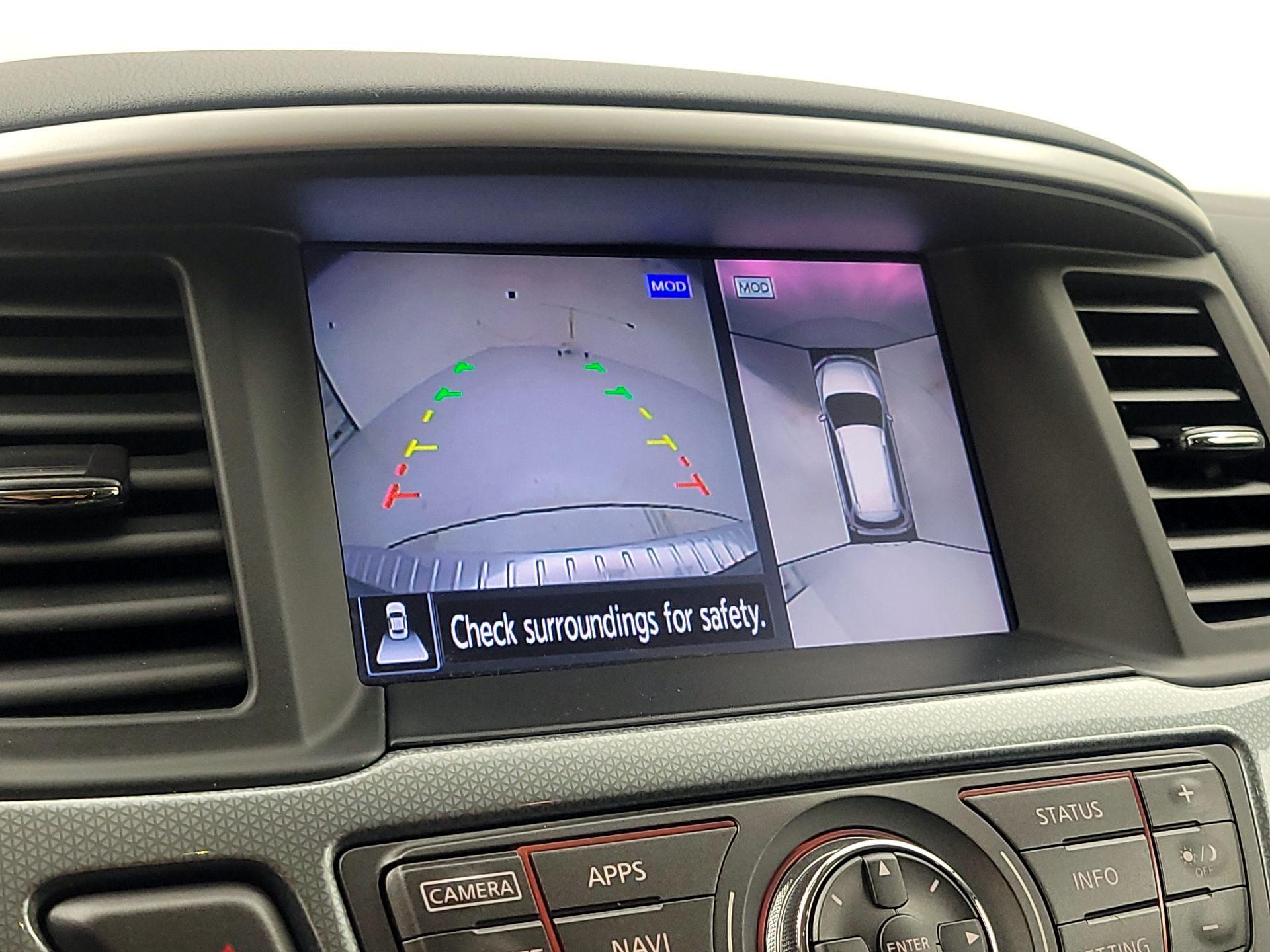 Thumbnail: 2017 Nissan Pathfinder - 15