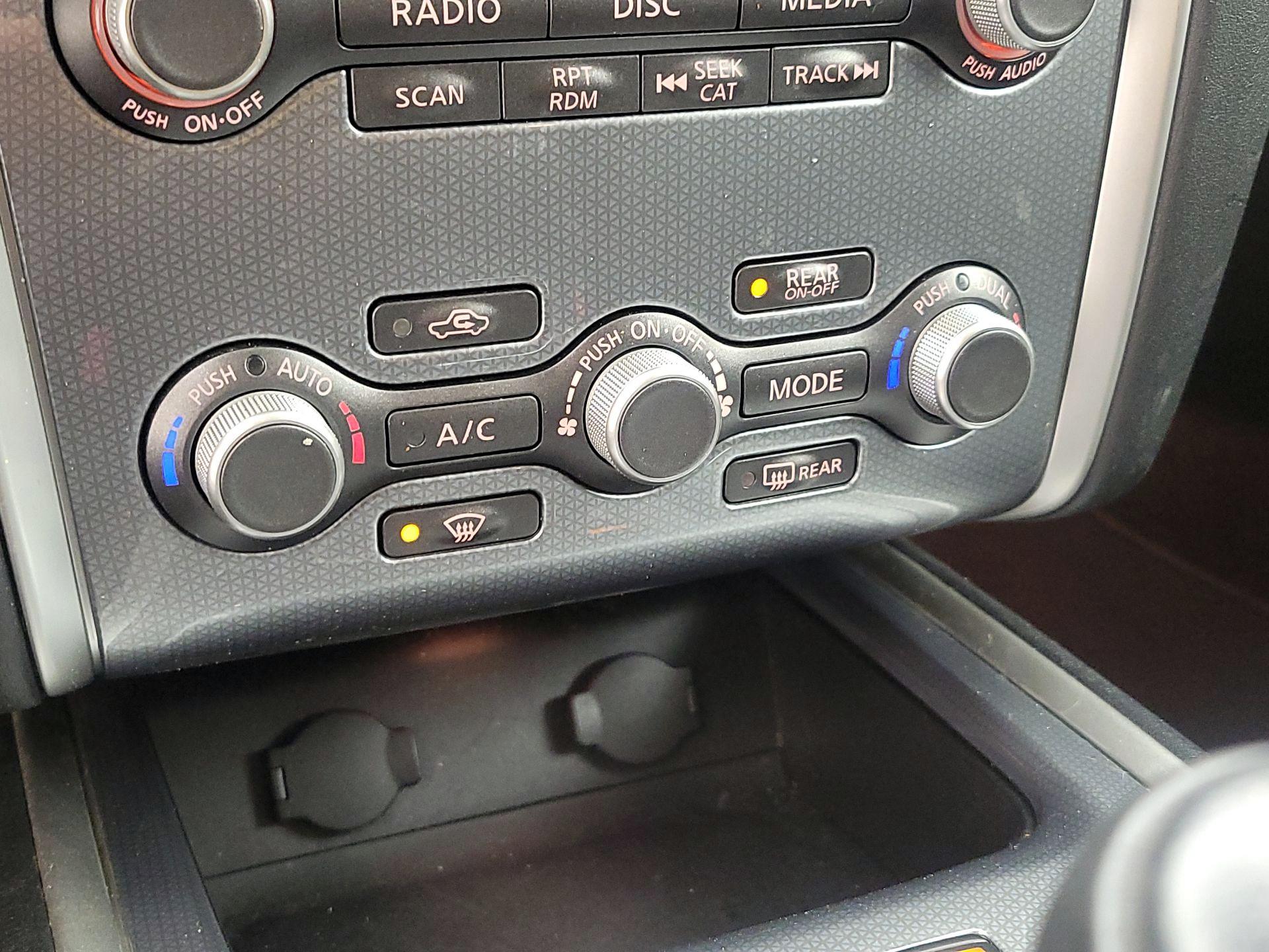 Thumbnail: 2017 Nissan Pathfinder - 17