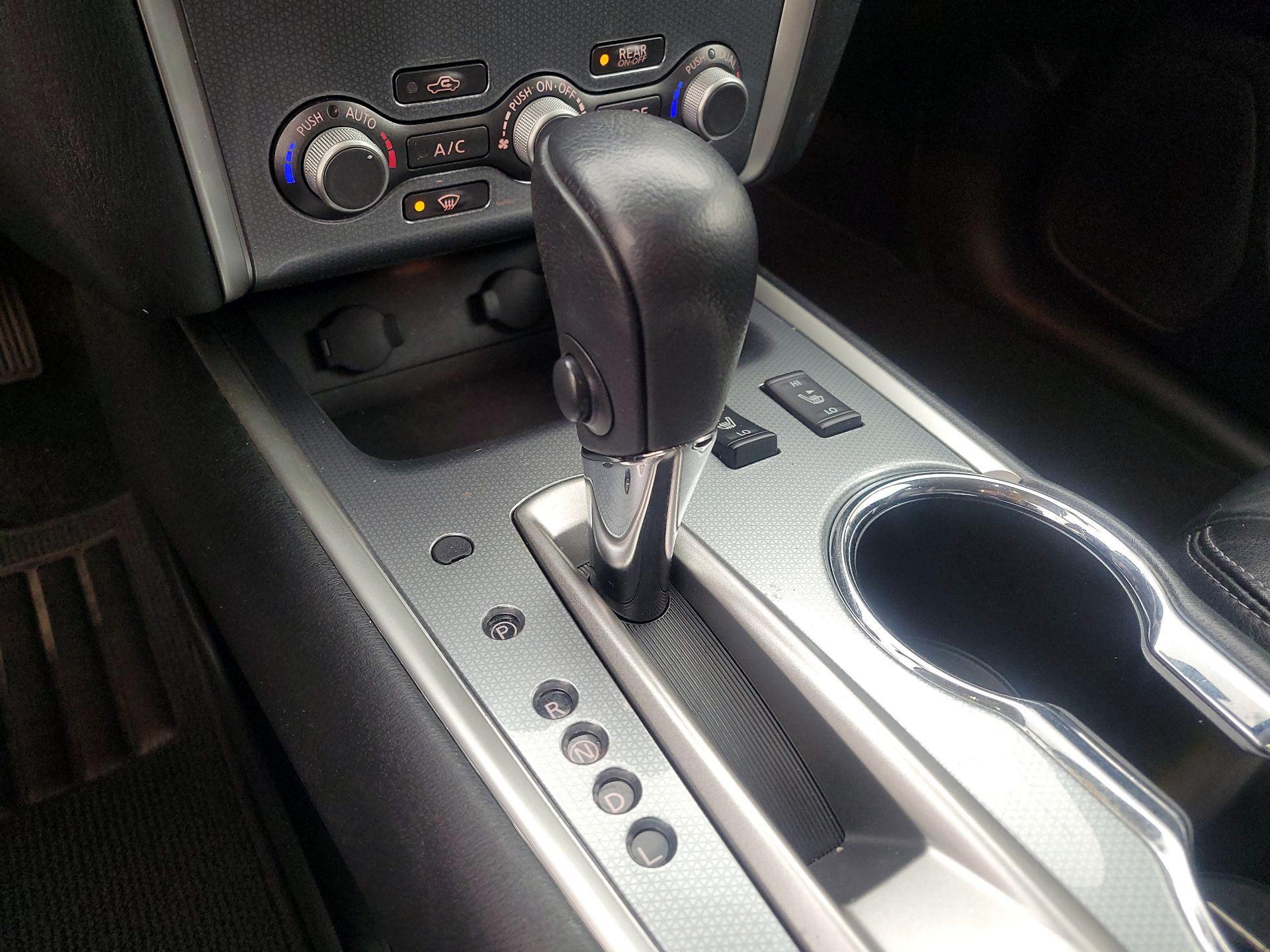 Thumbnail: 2017 Nissan Pathfinder - 18