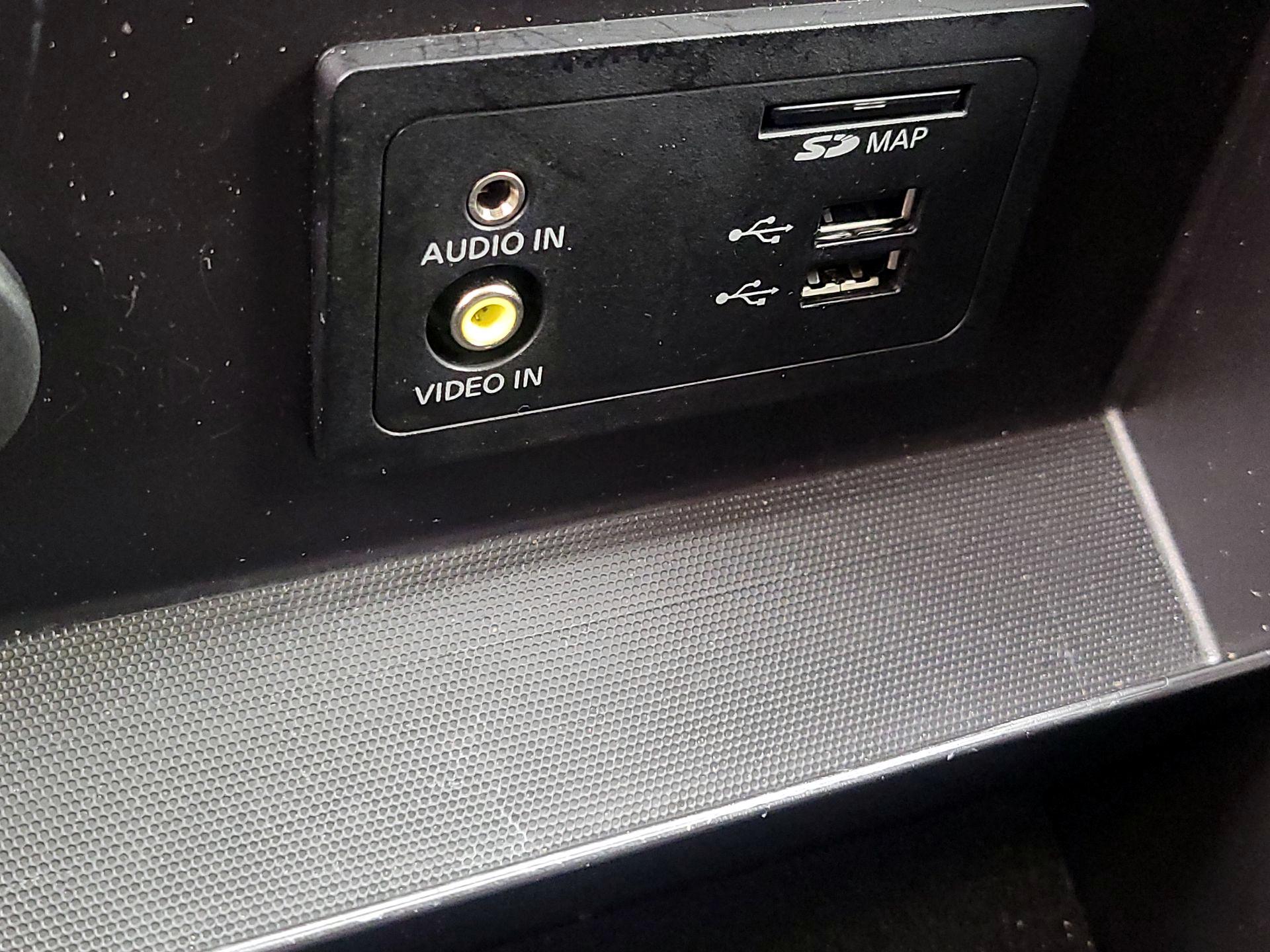 Thumbnail: 2017 Nissan Pathfinder - 19