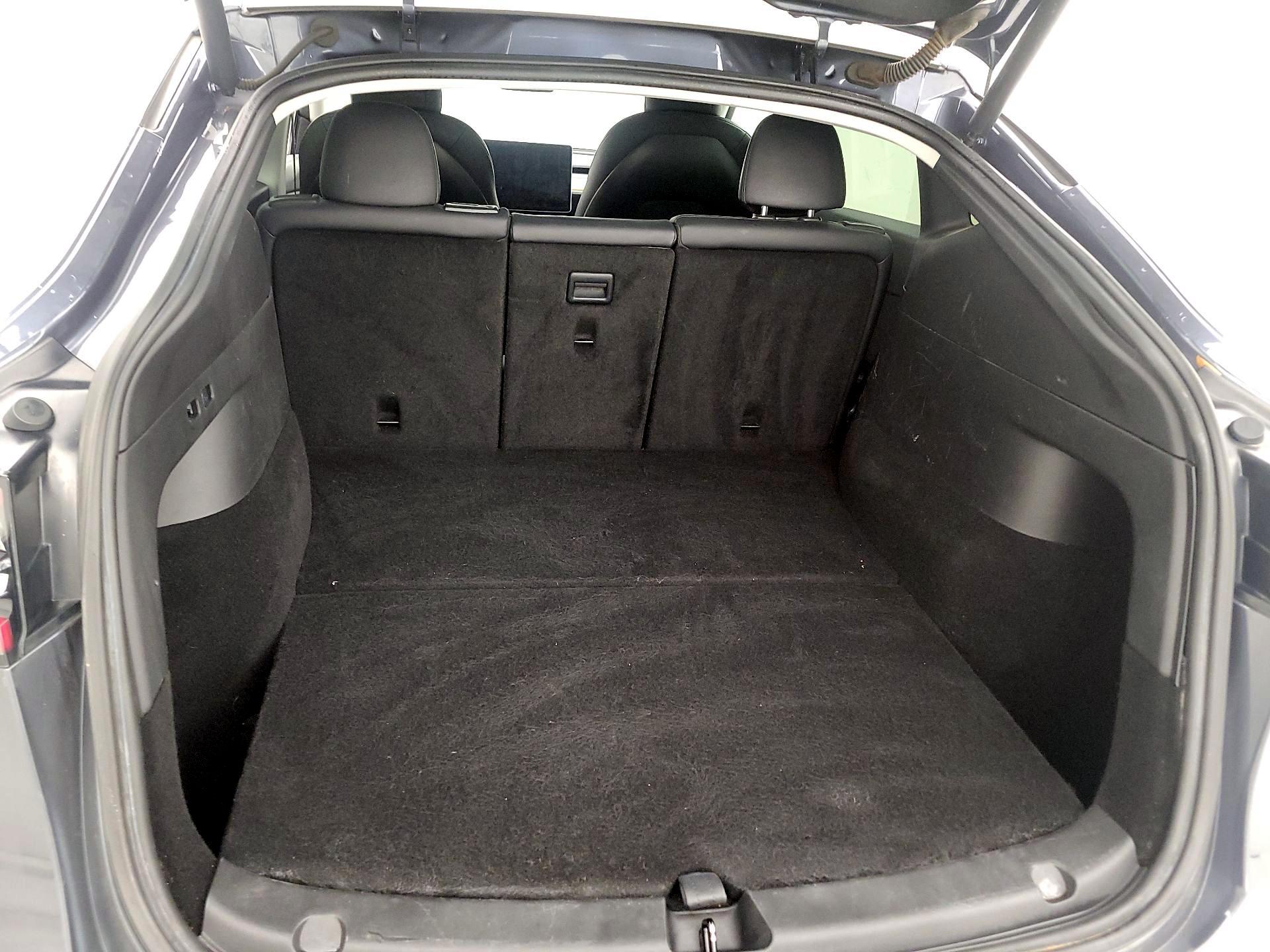 Thumbnail: 2020 Tesla Model Y - 18