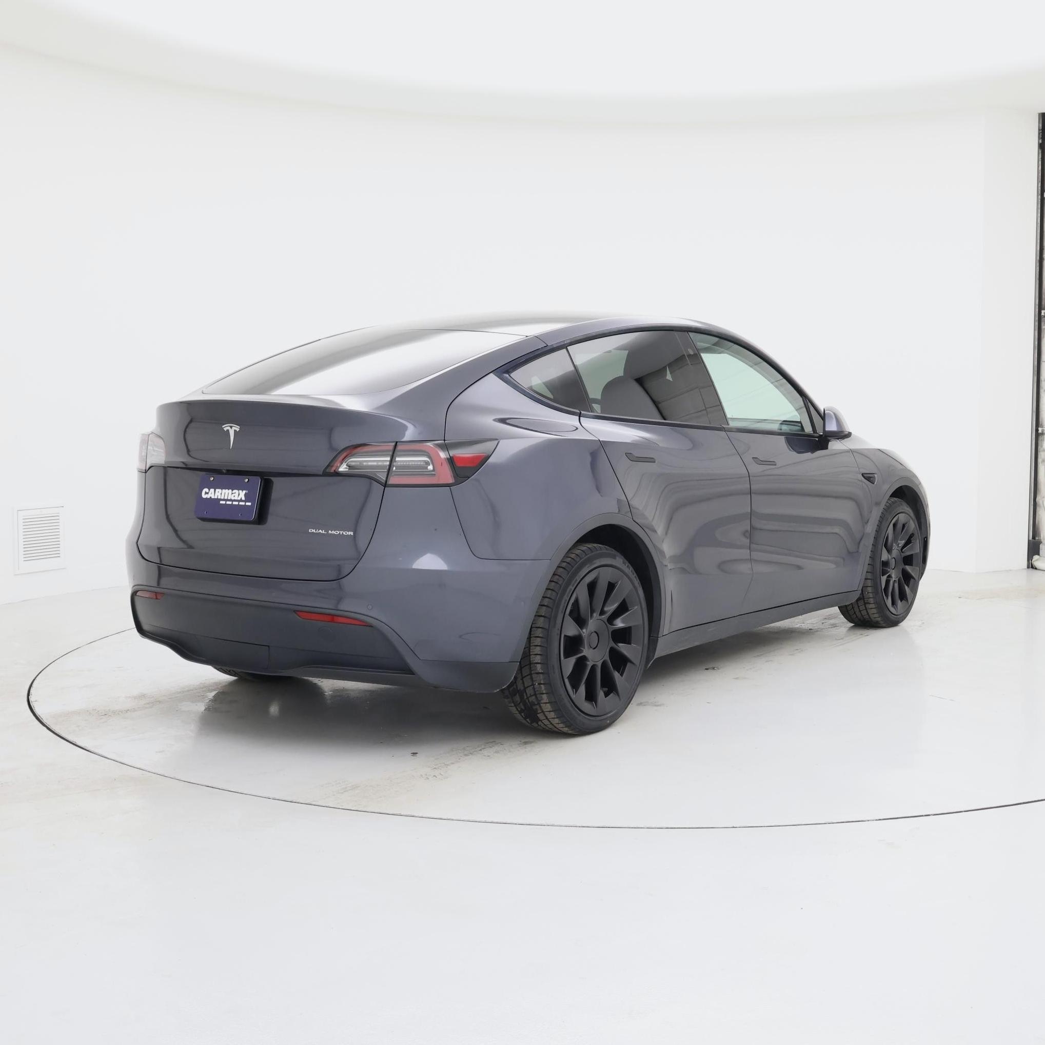 Thumbnail: 2020 Tesla Model Y - 8