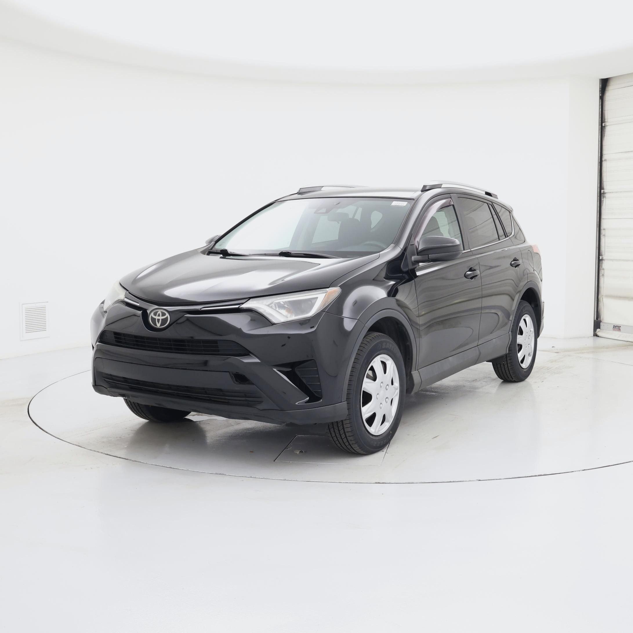 Thumbnail: 2018 Toyota RAV4 - 4