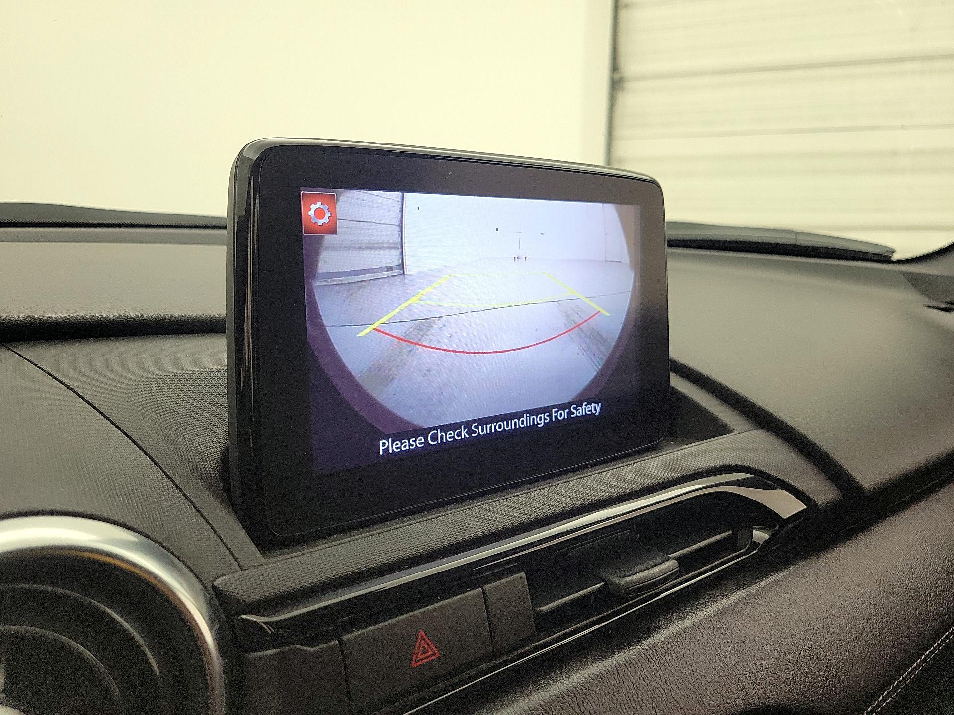 Thumbnail: 2023 Mazda MX-5 Miata - 15