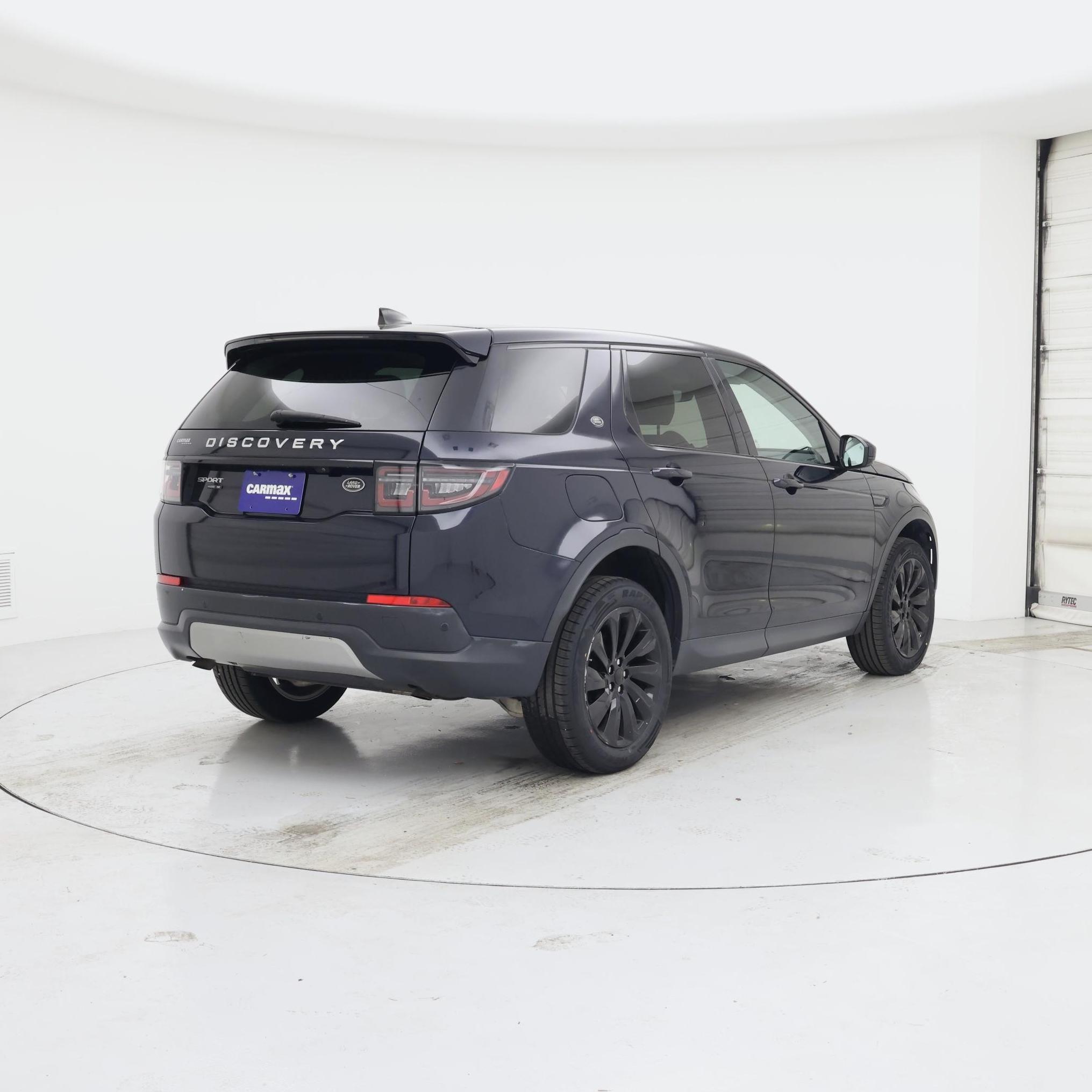 Thumbnail: 2020 Land Rover Discovery Sport - 8